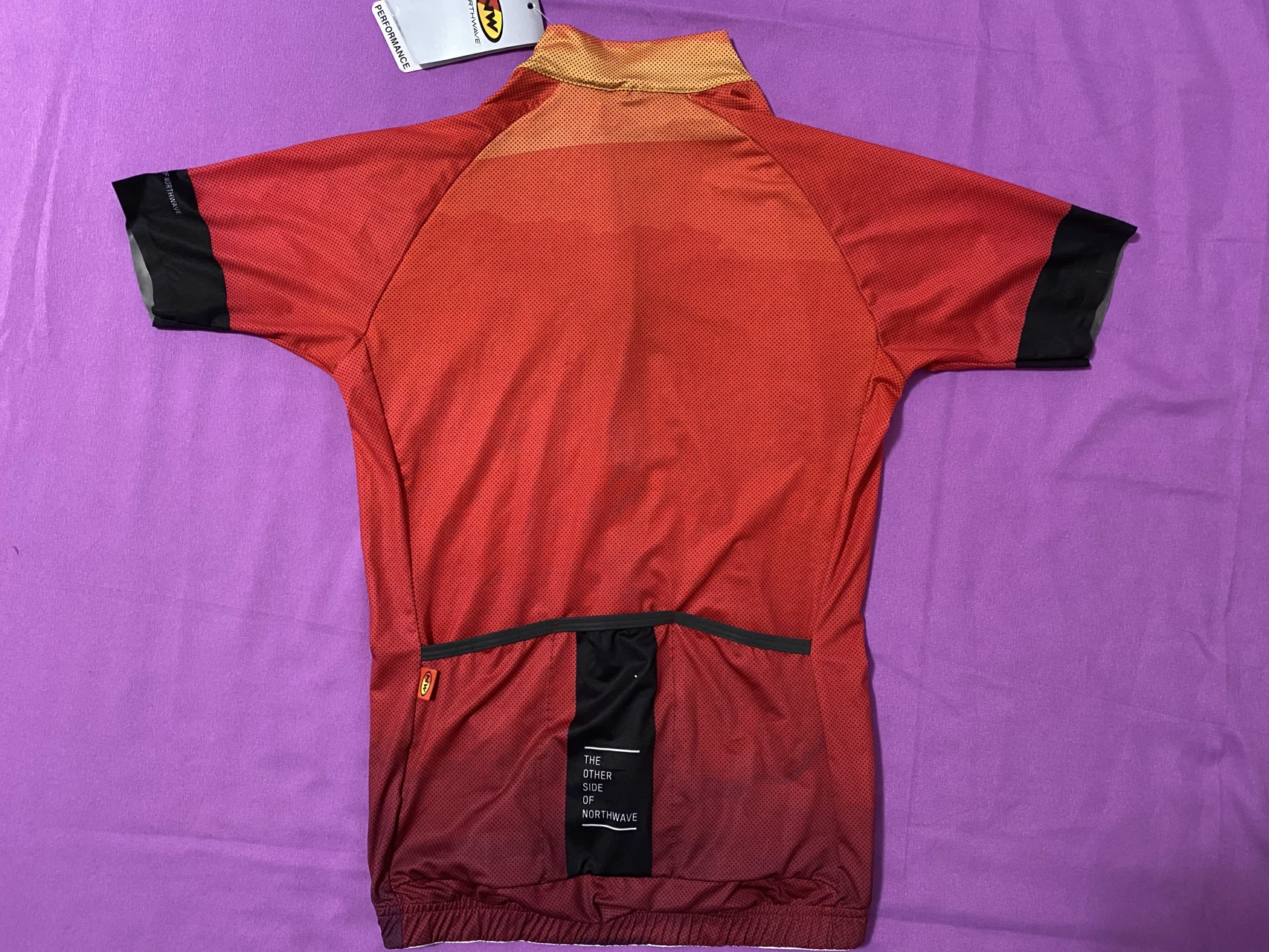1. Tricou Northwave S