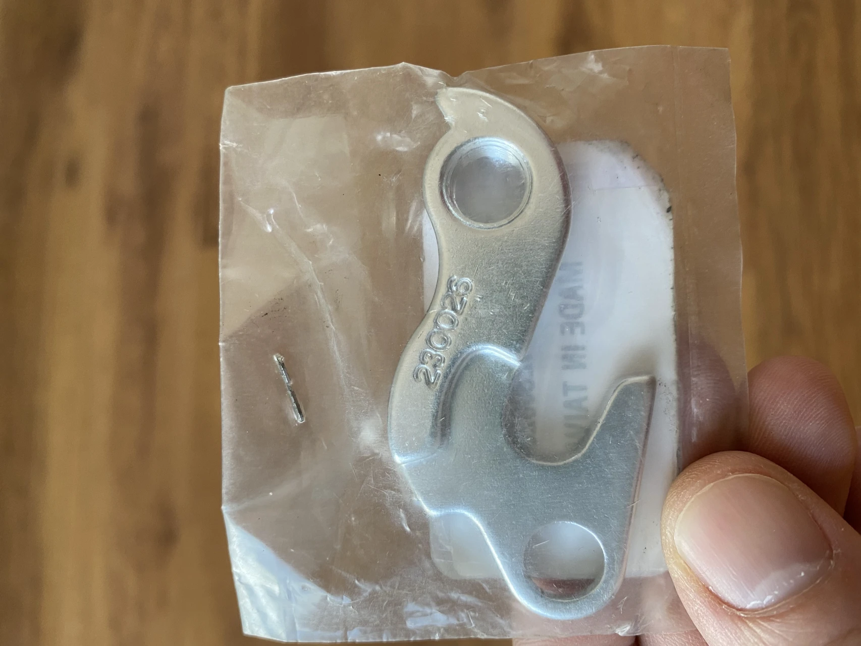 2. Ureche schimbator Union GH-068