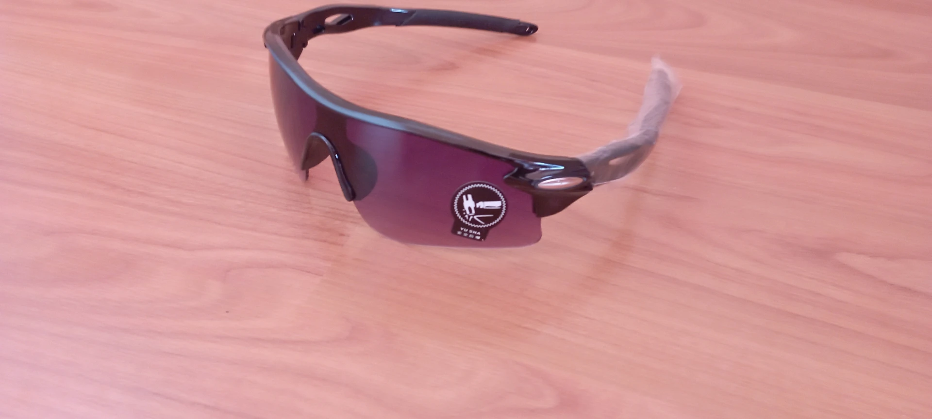 1. Ochelari