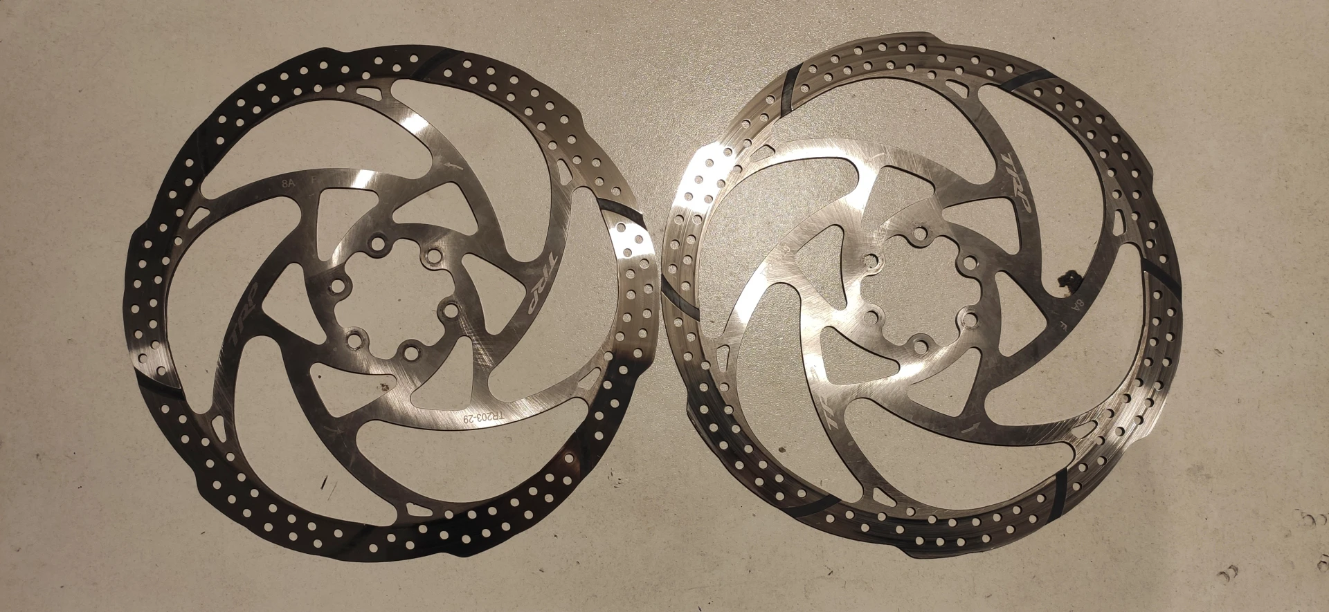 1. Discuri Trp 203 mm ( frane, mtb, rotor )