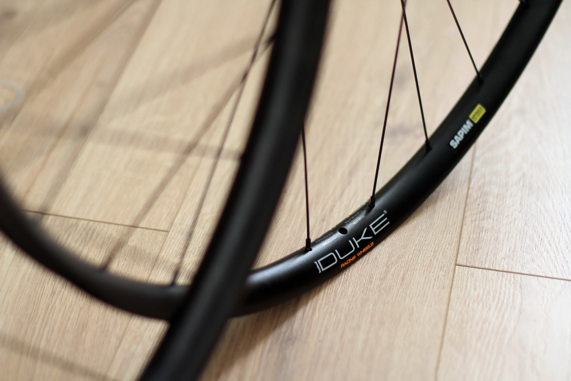 5. Set roti 29er boost: Aivee Classic IS + Duke Lucky Star 28/26 (XD/Micro Spline)