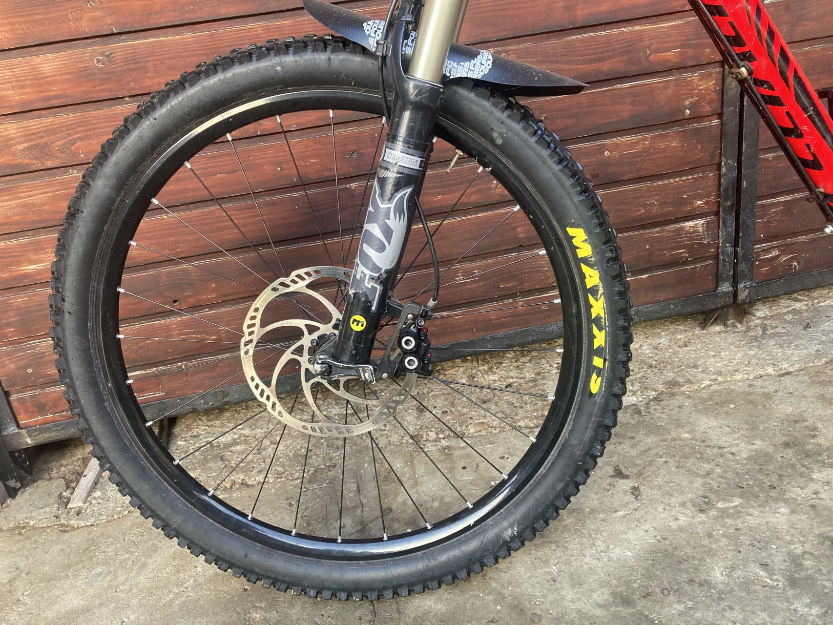 1. Specialized enduro comp