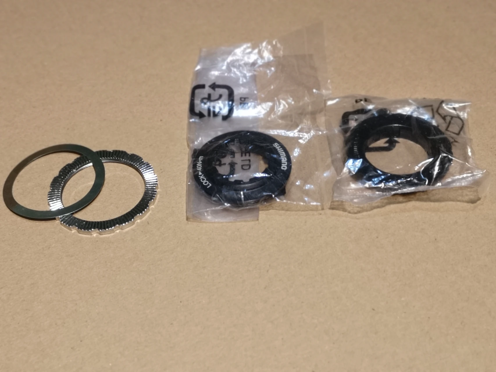 1. Lockring centerlock shimano