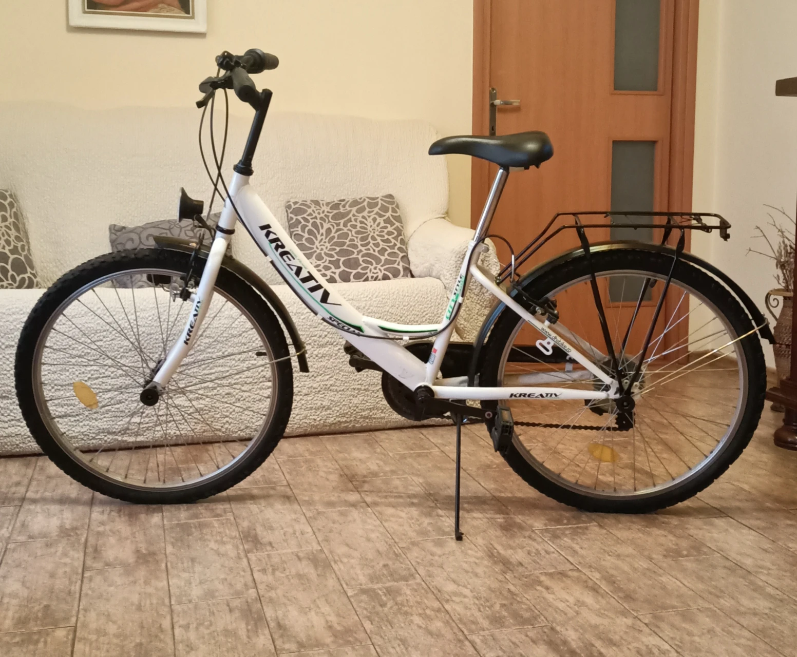1. Vând bicicleta copii Kreativ