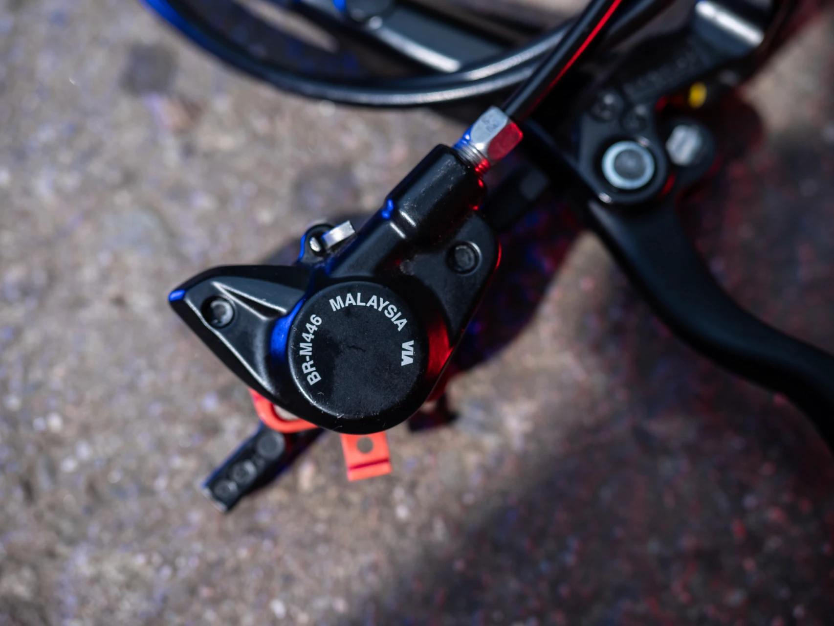 1. Frana spate Shimano M446 *NOUA