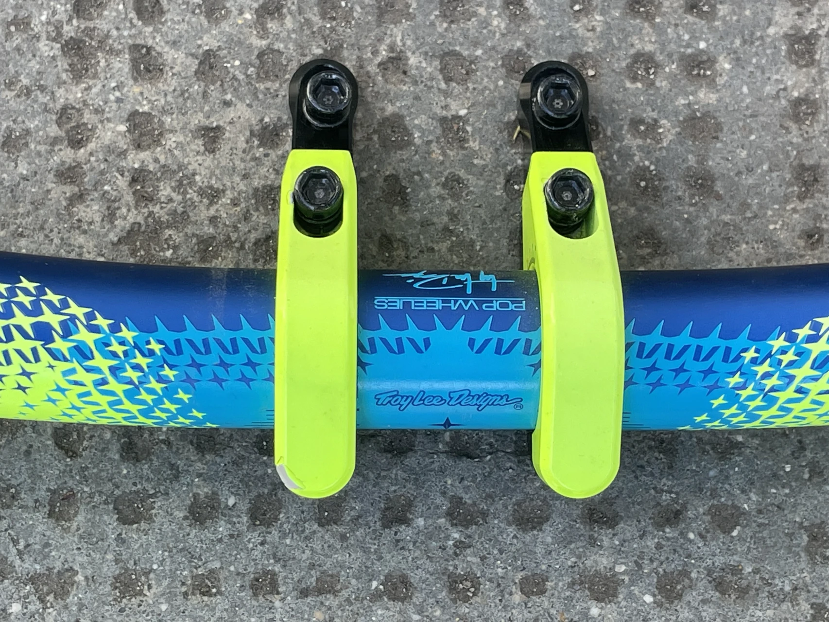 3. Combo pipă/ghidon Truvativ Troy Lee Designs / NS Bikes direct-mount