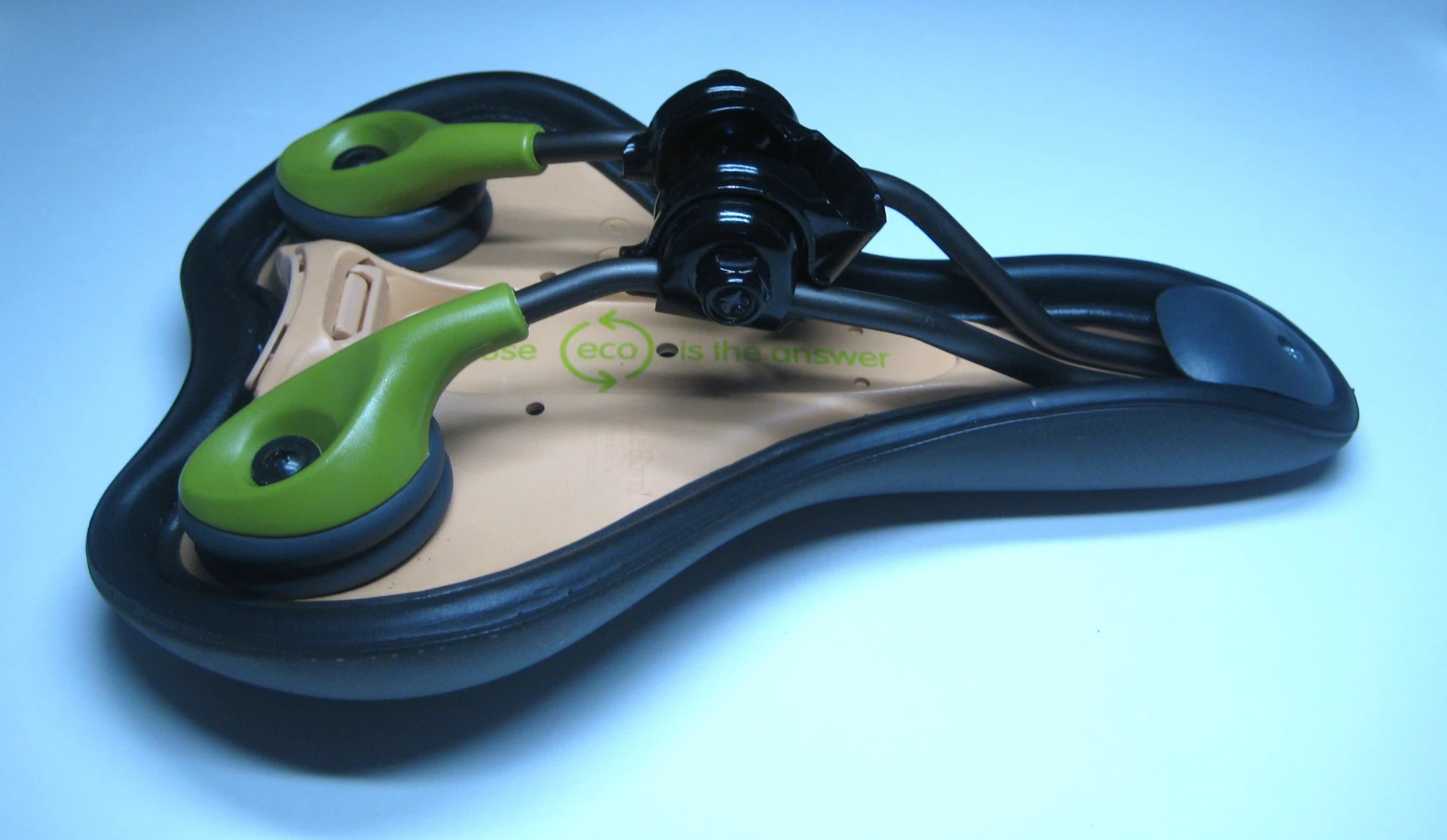 1. Sa bicicleta Selle Royal Becoz