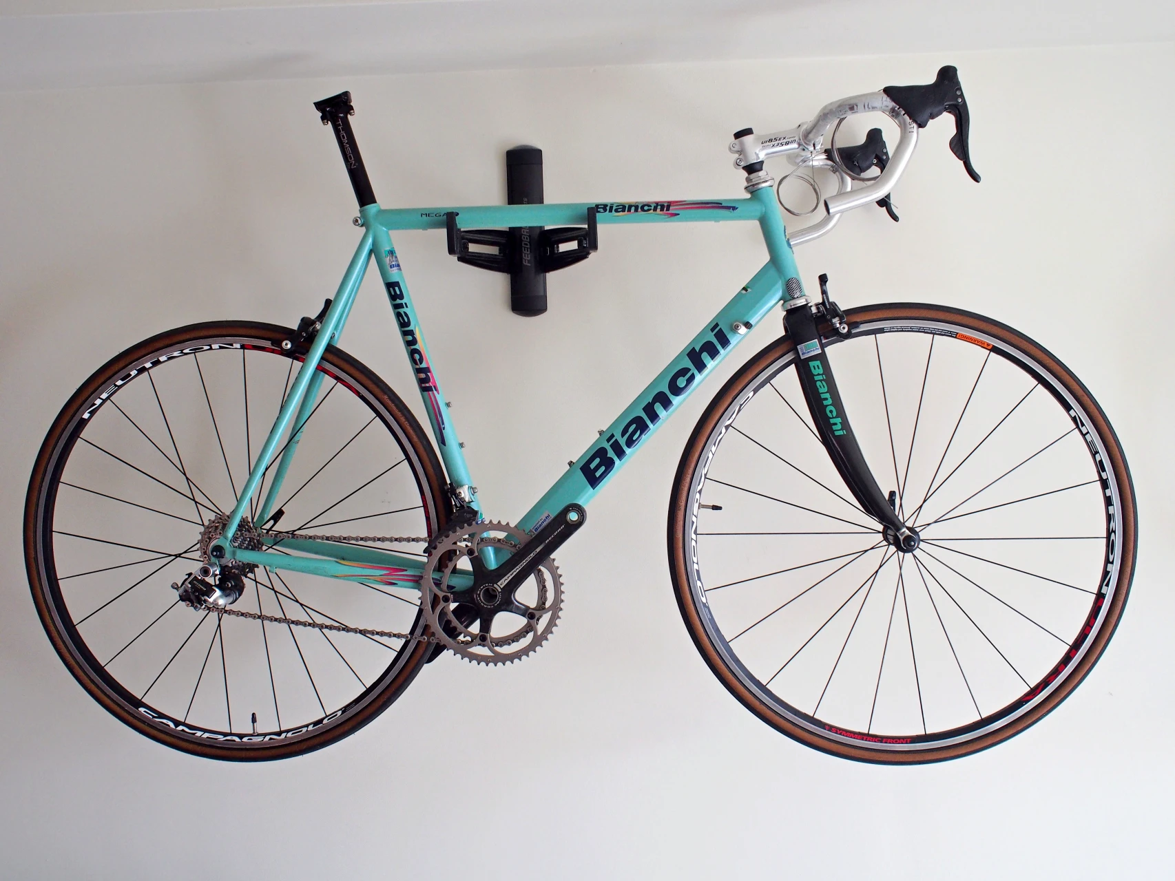 2. Cadru cursiera Bianchi de Titan