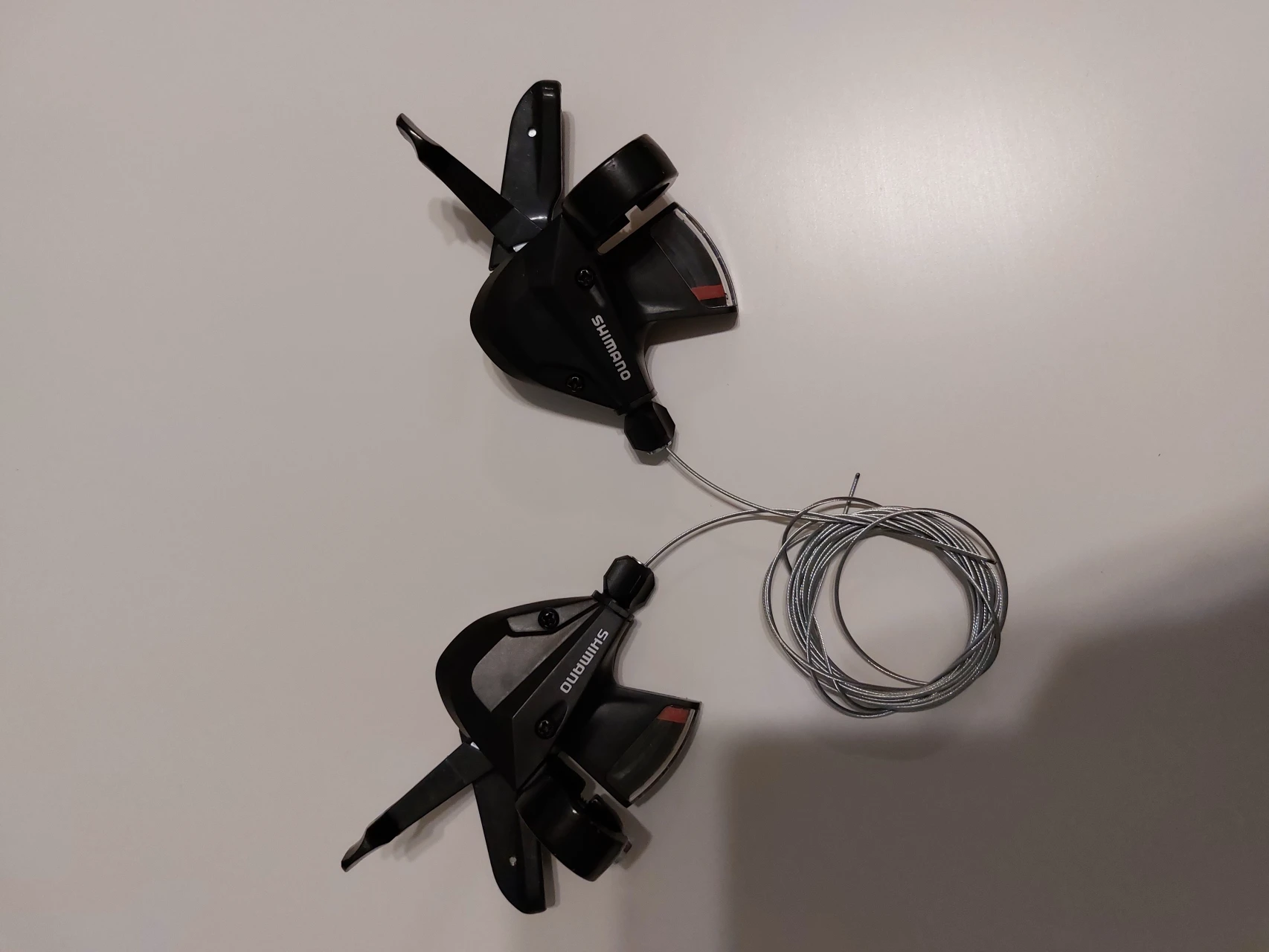 1. Manete Shimano 3x9