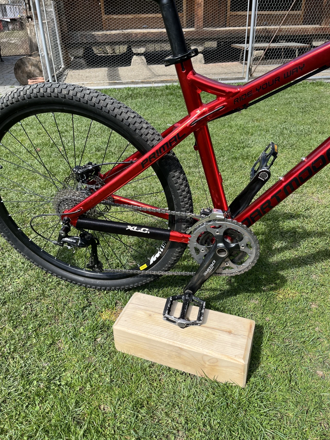 1. MTB Dartmoor primal (M)