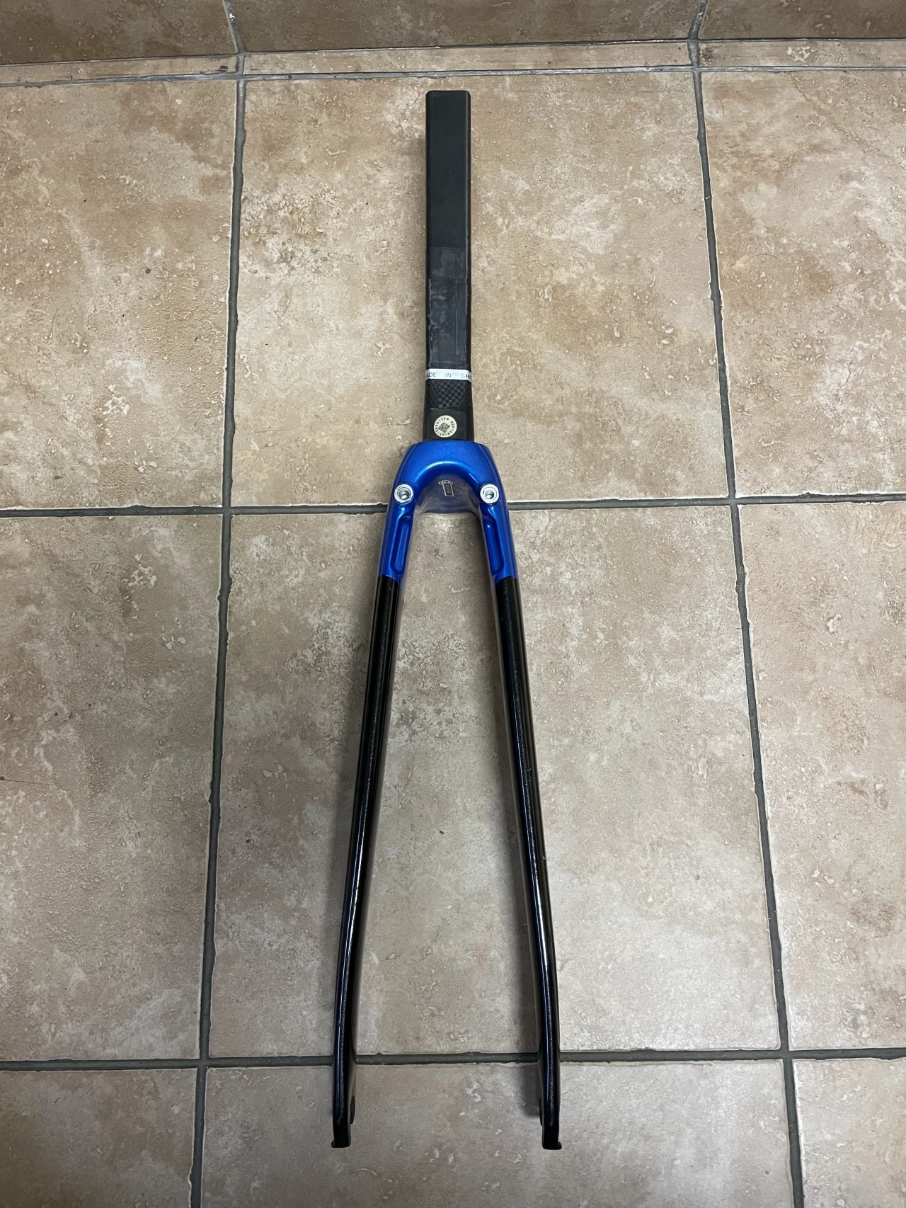 1. Furca Ridley carbon