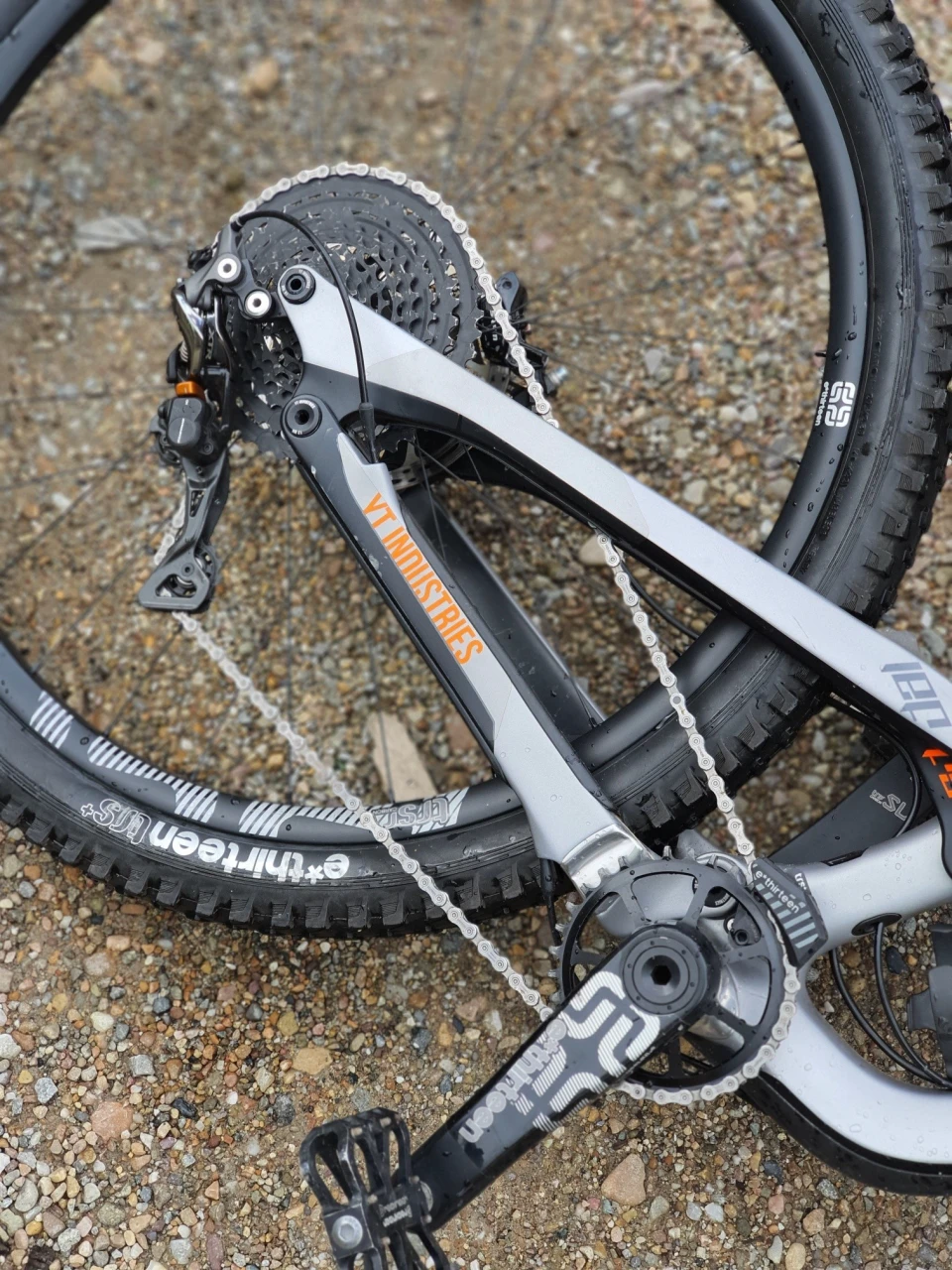 2. YT Jeffsy 29 CF Pro Race Bike, XTR, Fox Kashima, Full Carbon