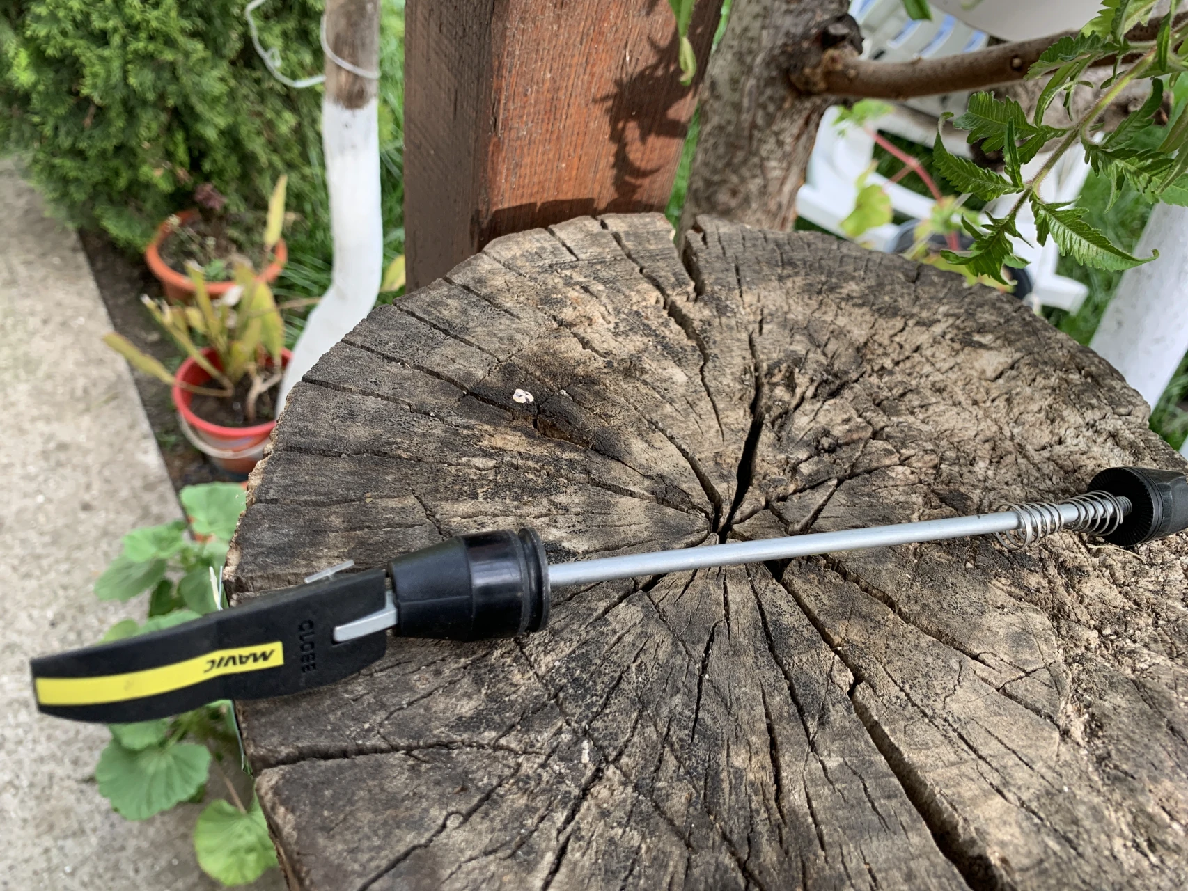 1. Quick Release Mavic QR Axles
