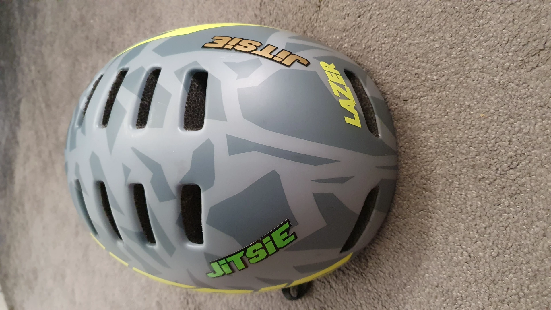 1. Cască BMX- Trial Jitsie