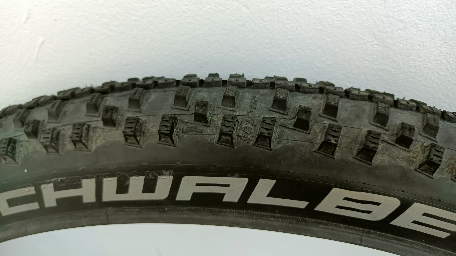 1. Anvelopă Schwalbe Smart Sam 29x2,25, sârmă