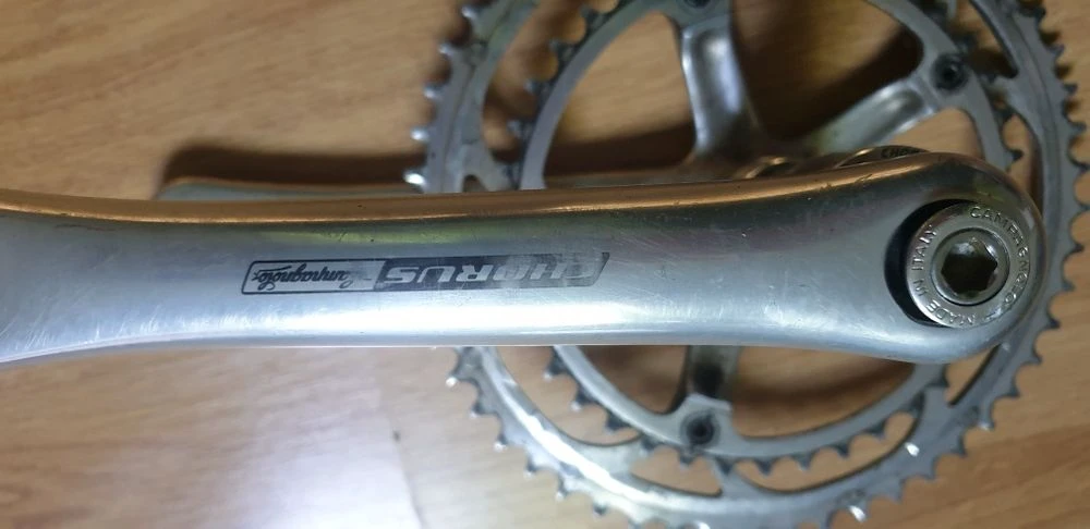 1. Angrenaj cursiera Campagnolo Chorus 10s