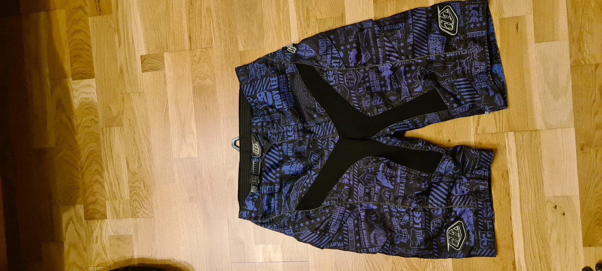 2. Pantaloni Troy Lee Moto 32