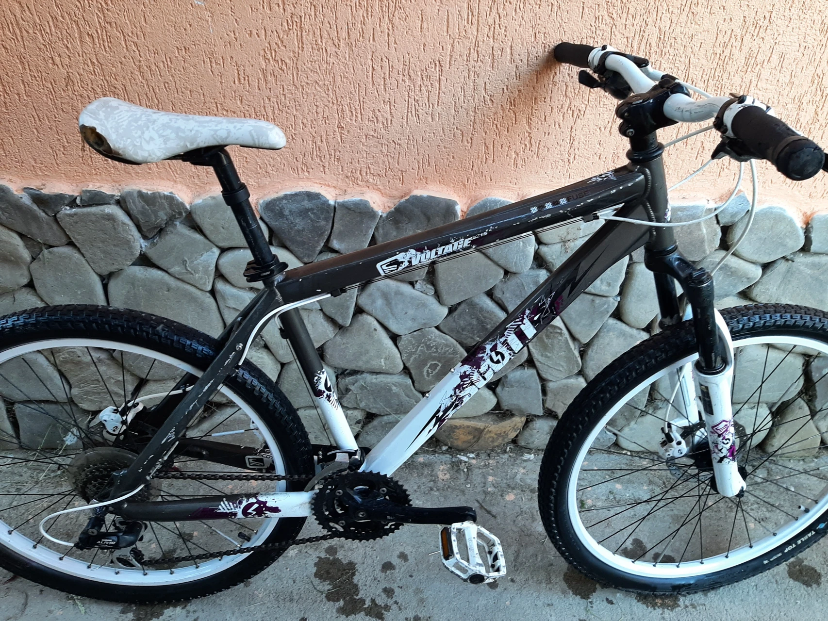1. MTB Scott Voltage
