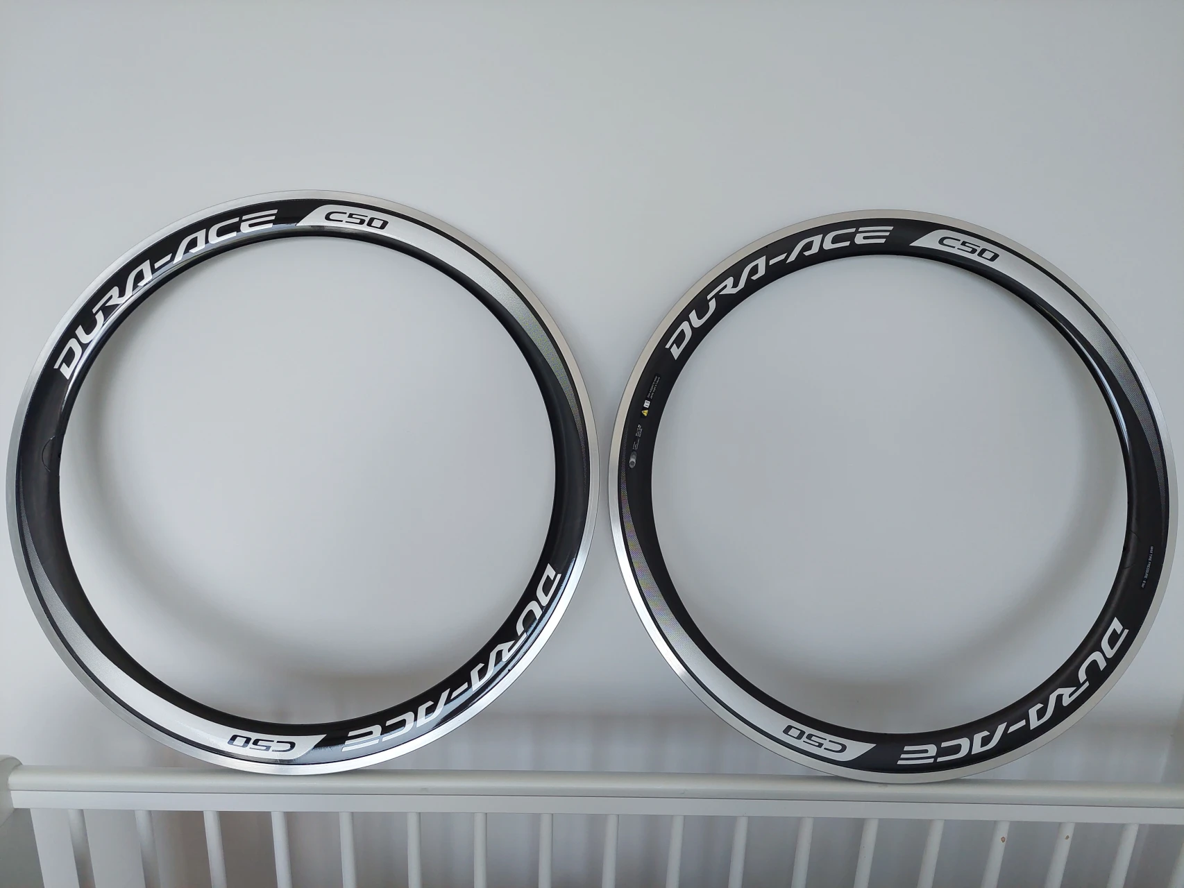 8. Shimano Dura Ace WH-9000 - Set jante noi carbon C50 + Butuci fata/spate