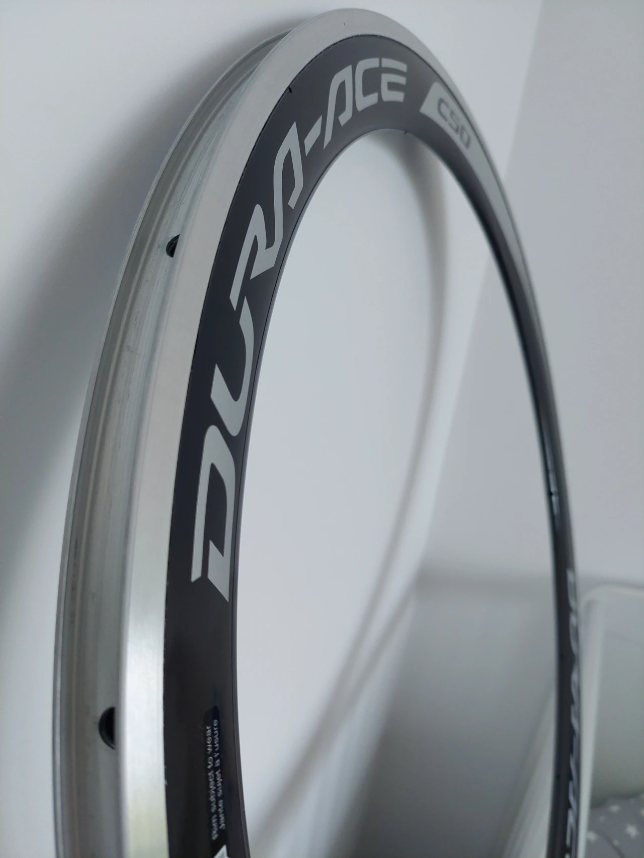 4. Shimano Dura Ace WH-9000 - Set jante noi carbon C50 + Butuci fata/spate