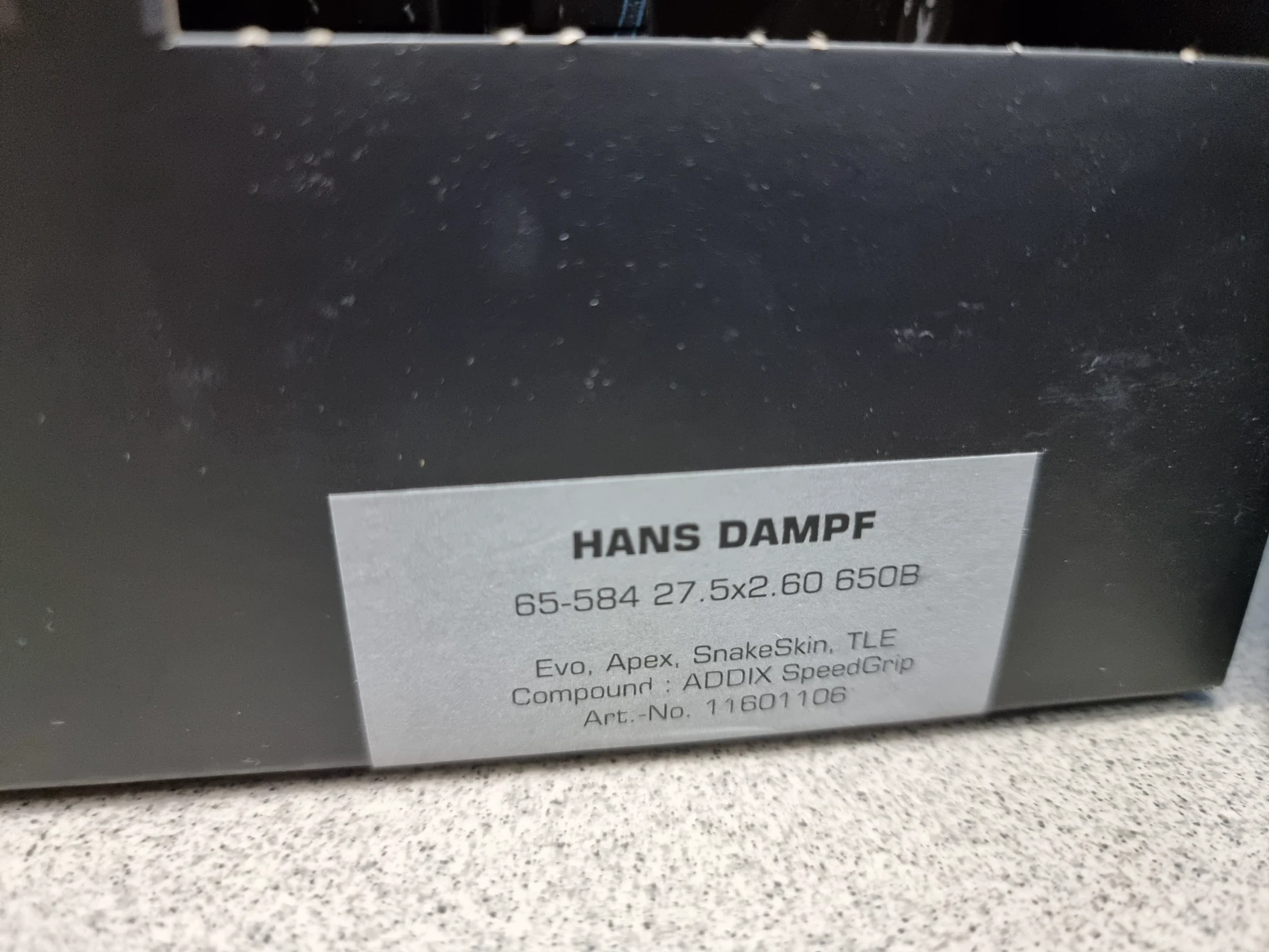 1. Anvelope Schwalbe Hans Dampf