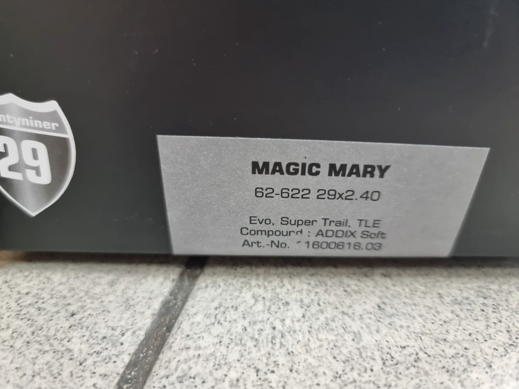 1. Anvelope Schwalbe Magic Mary