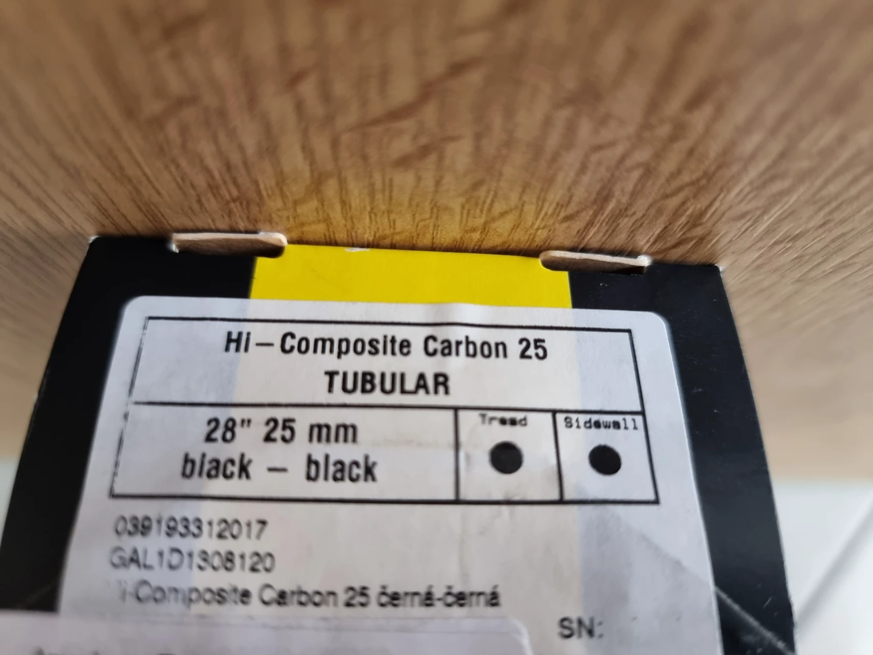 1. Baieuri Tufo Hi-Comp Carbon