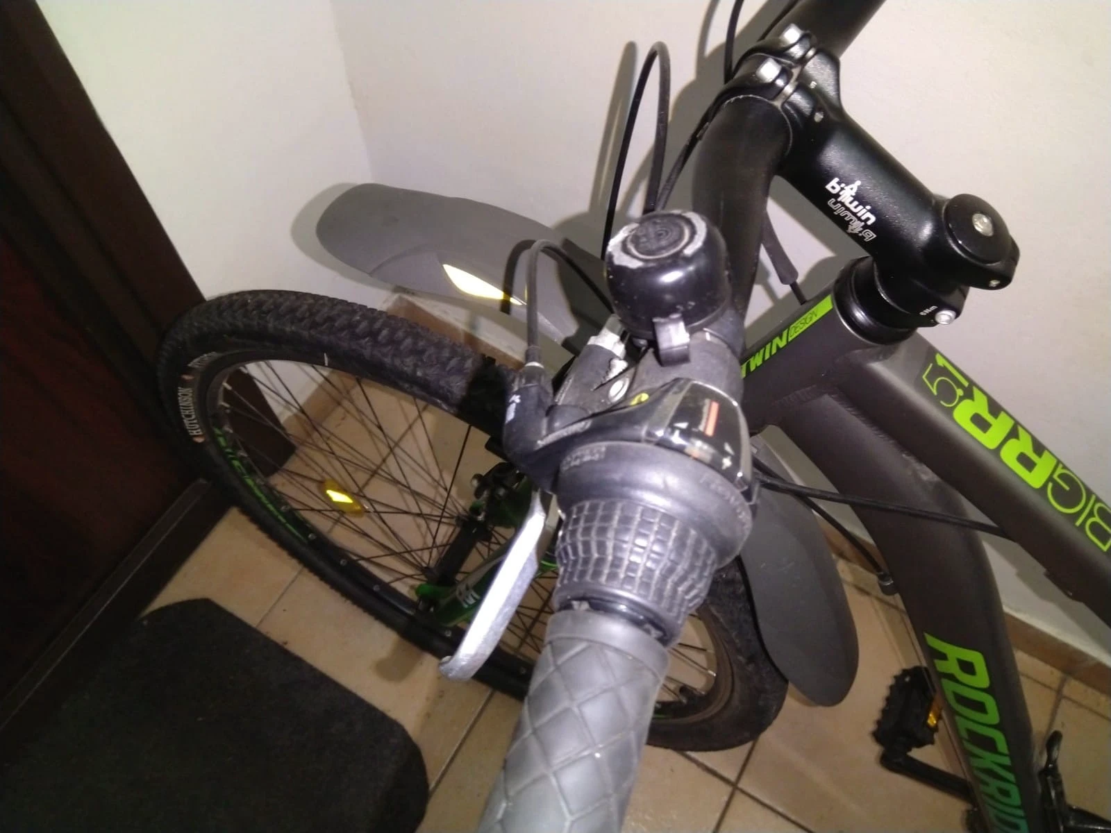 2. Bicicleta ROCKRIDER BIG RR 5.1 29"