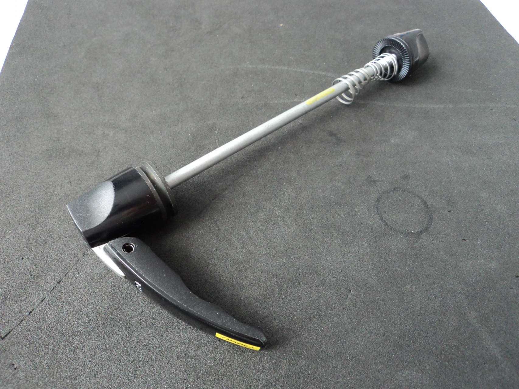 2. Quick release Mavic mtb fata