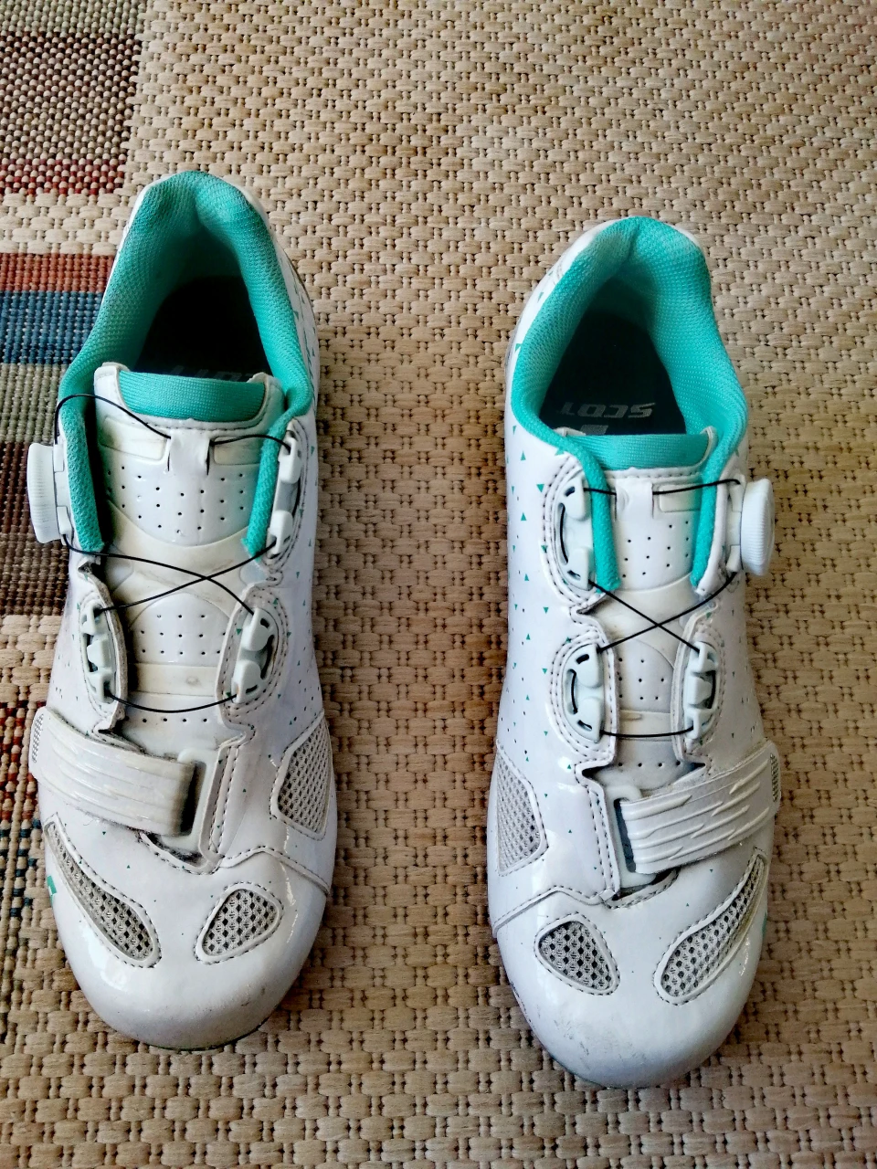 5. Pantofi scott mar 40