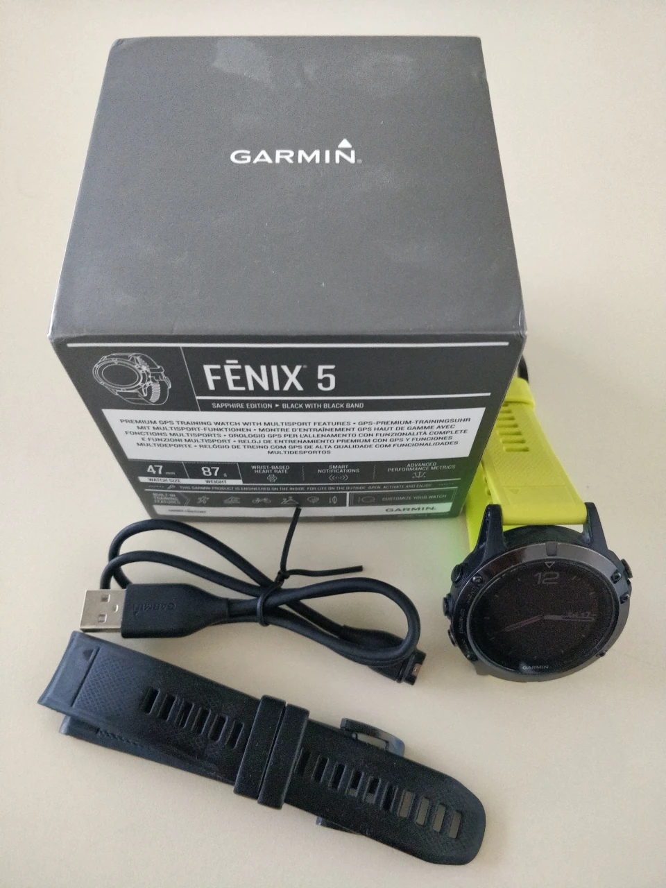 1. Vand Garmin Fenix 5 Sapphire