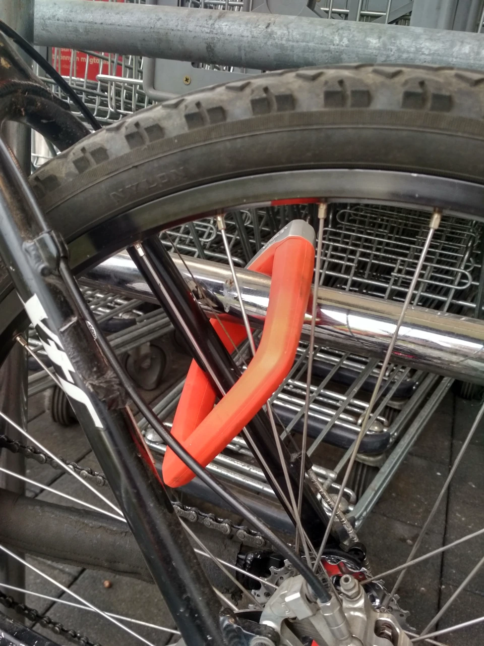 1. Antifurt Knog Strongman U-Lock
