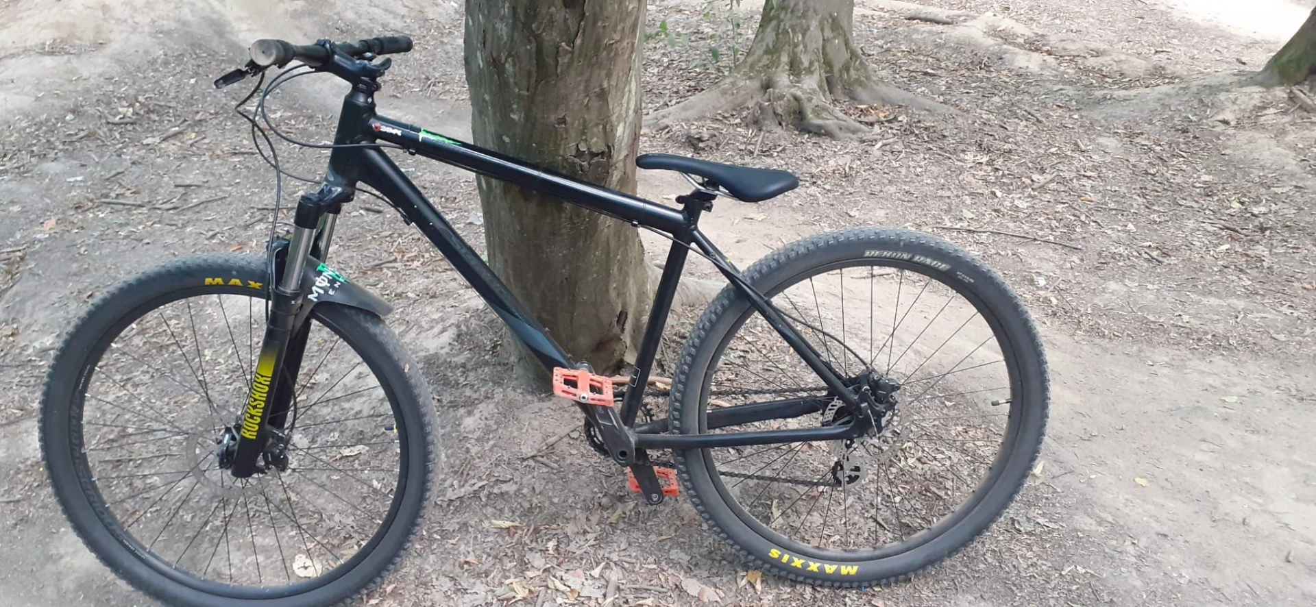 1. Hardtrail mountainbike
