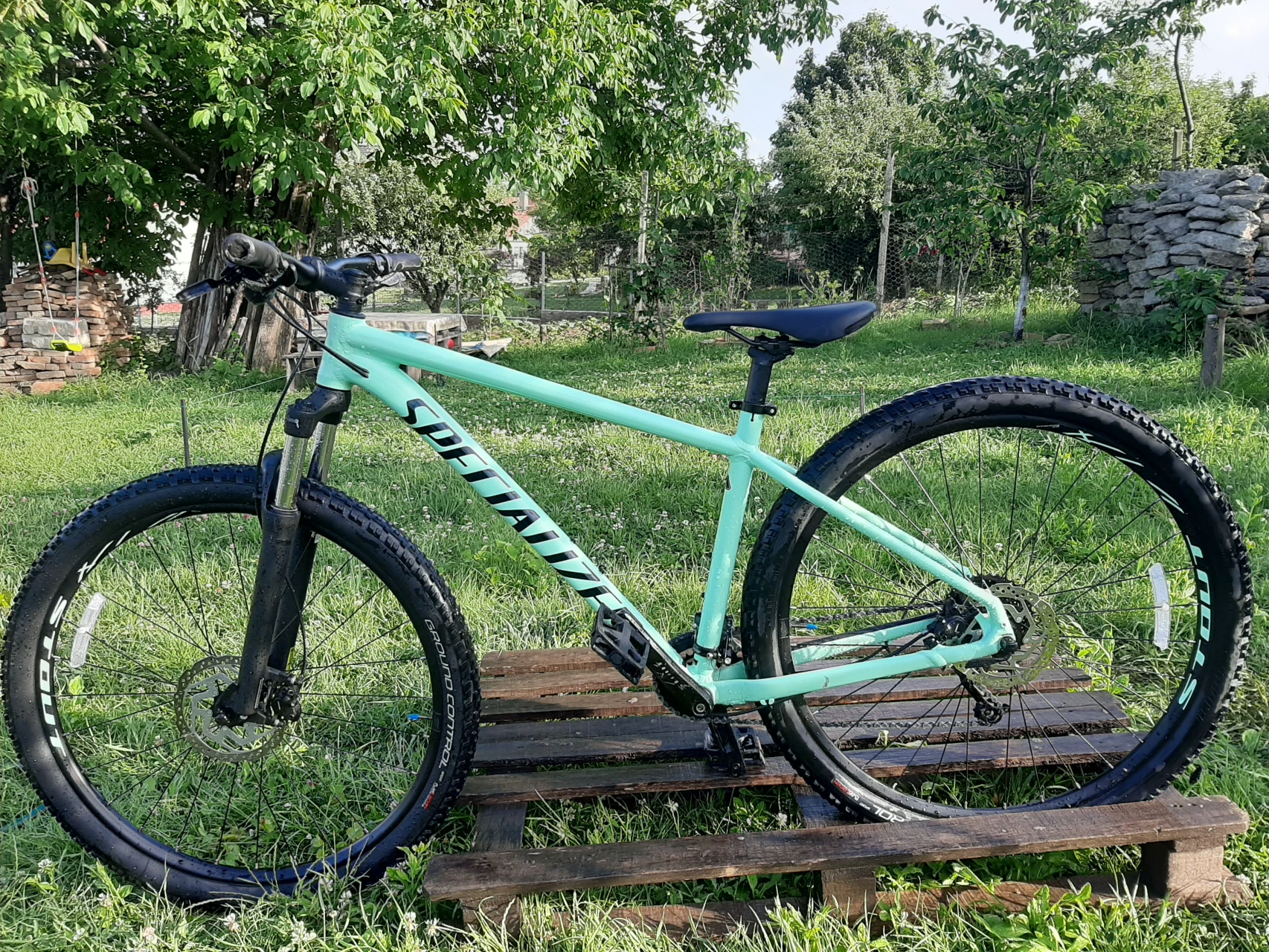 1. Specialized Rockhopper Comp 29x