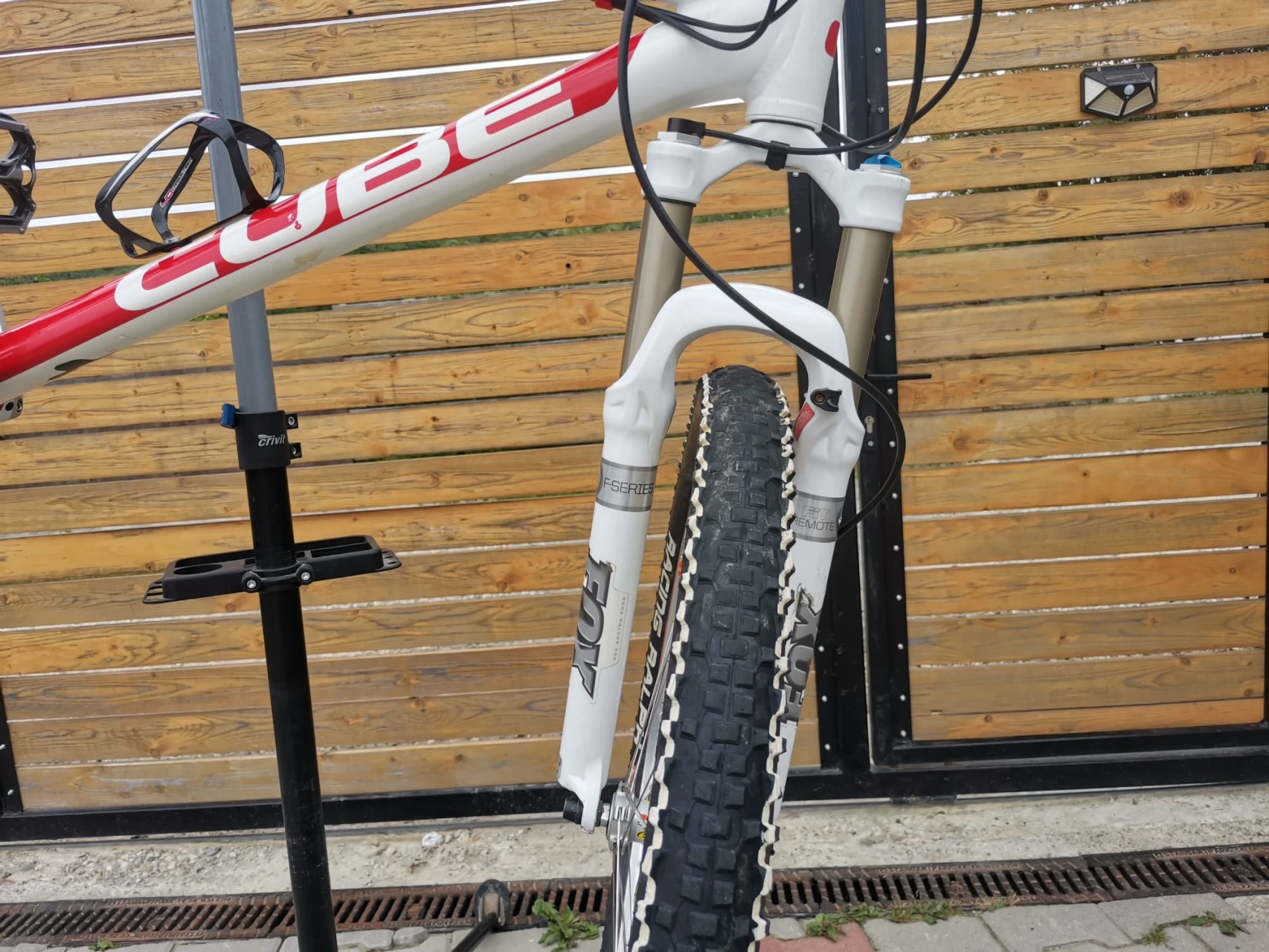 1. Bicicleta Cube Reaction HPA