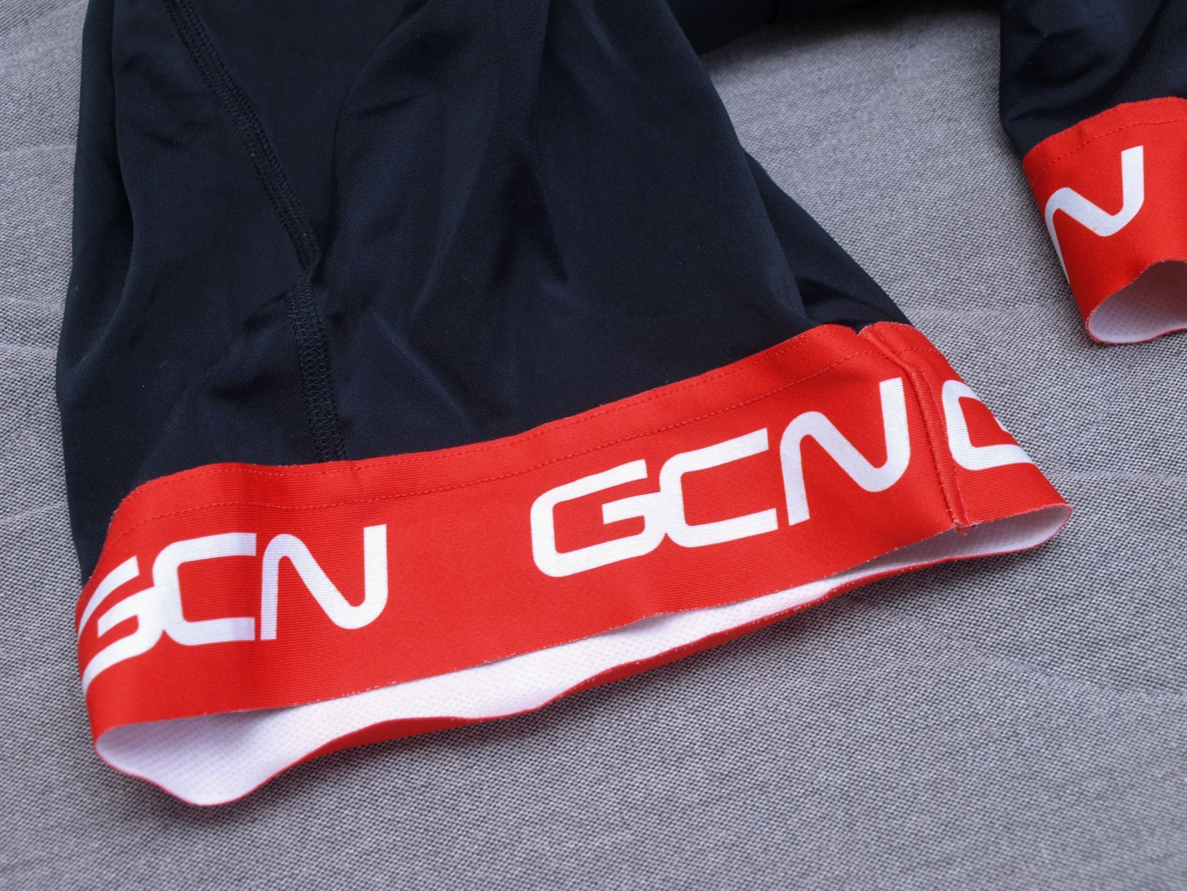 1. Pantaloni GCN aero XL