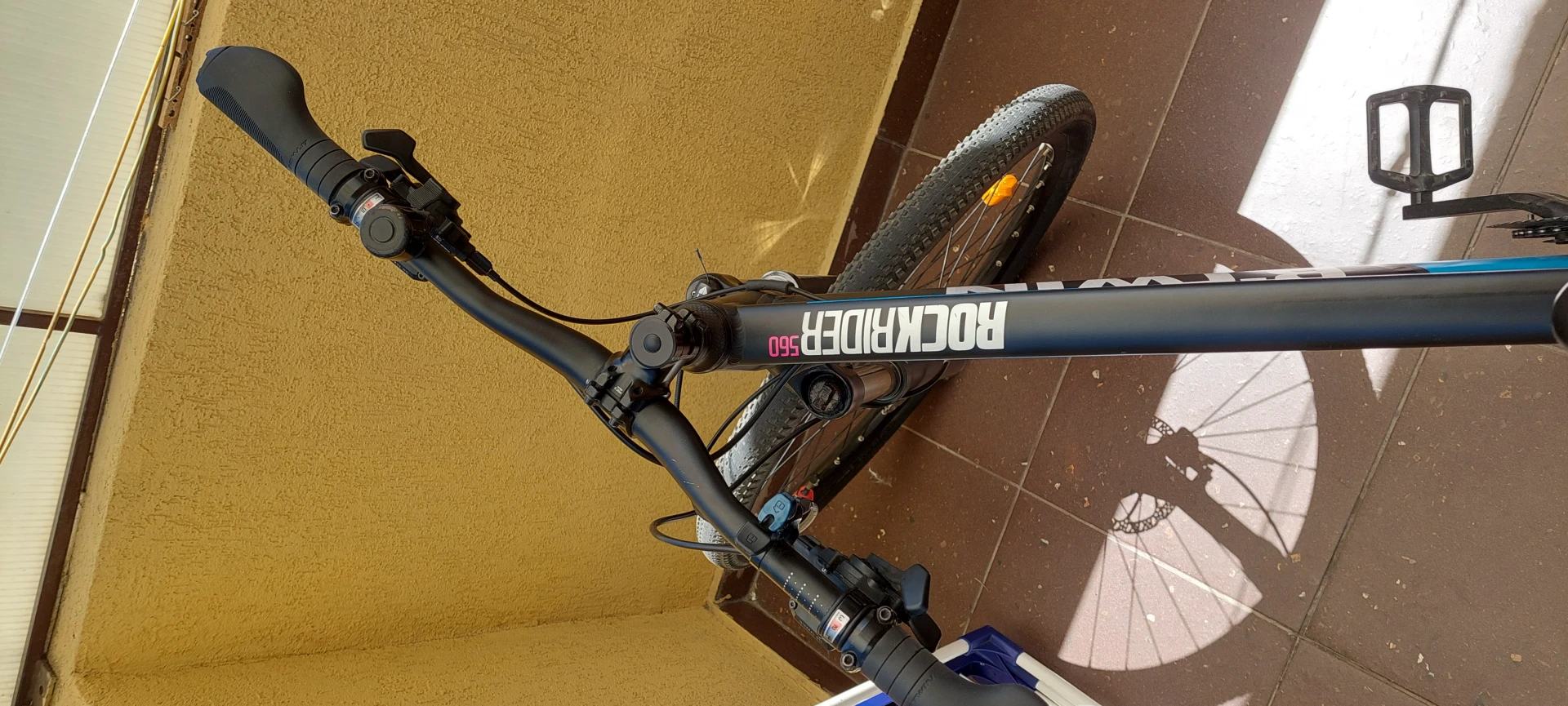 1. Vând biciclete