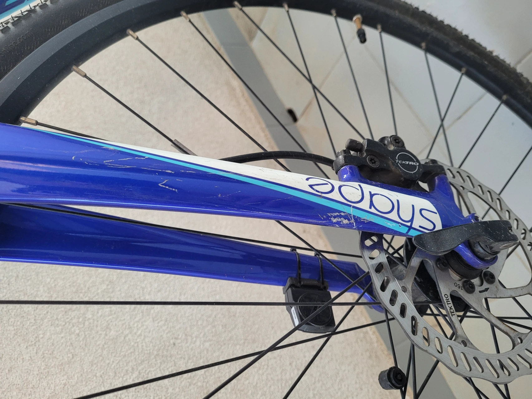1. Bicicletă Corratec Shape Pro, 28", 11 kg