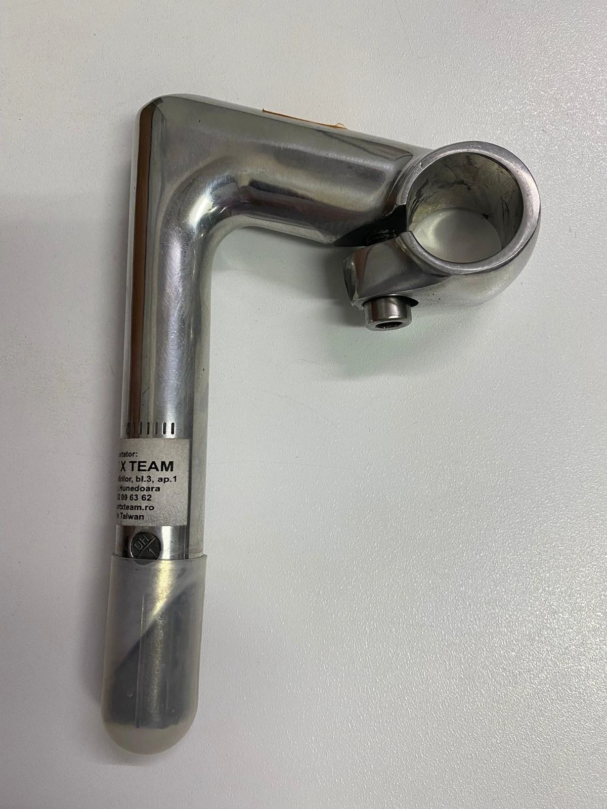 2. Pipa pentru 1" cu prindere ghidon 25.4