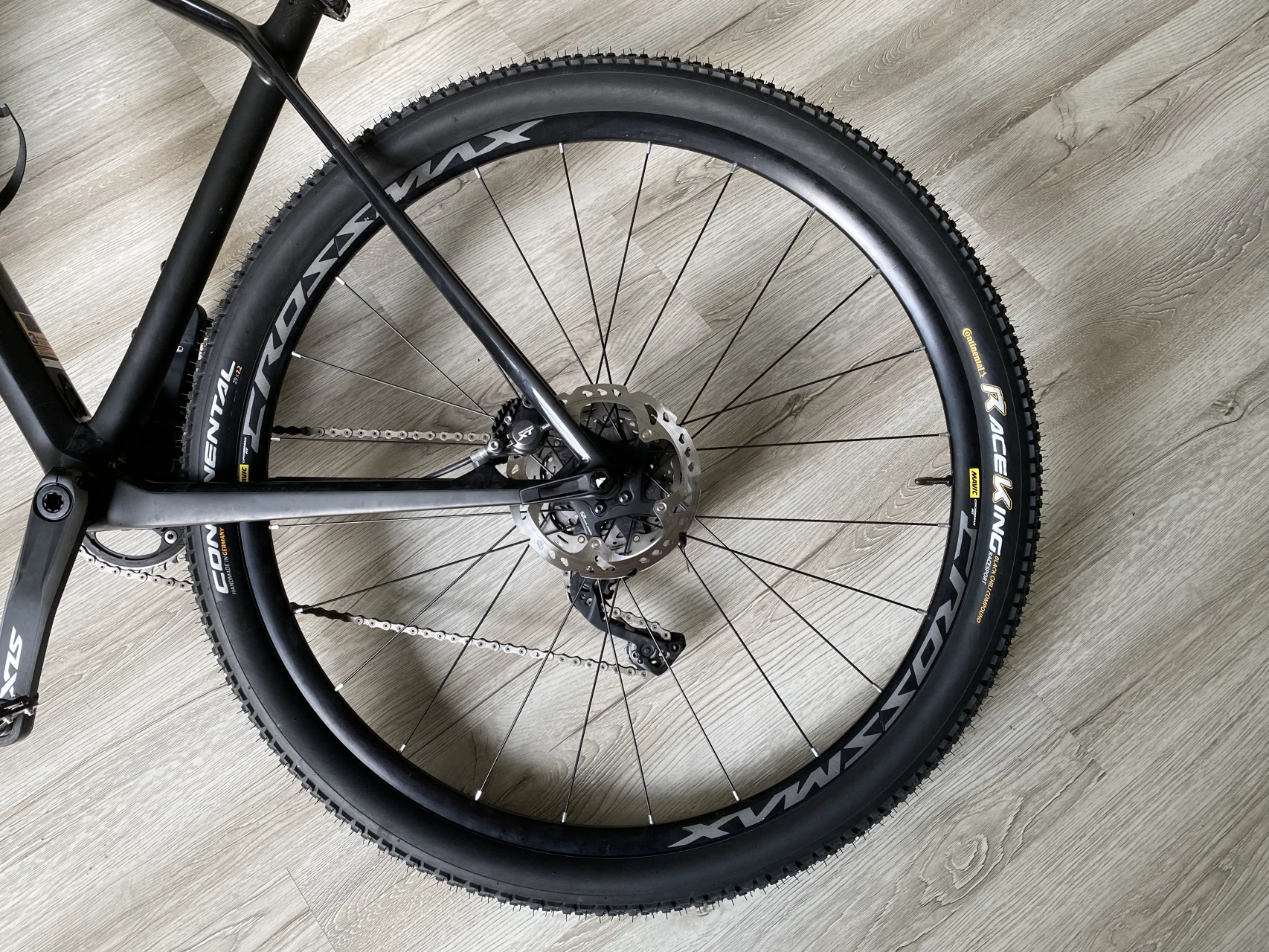 9. Roti MTB Mavic Crossmax 29 inch Boost 622x25
