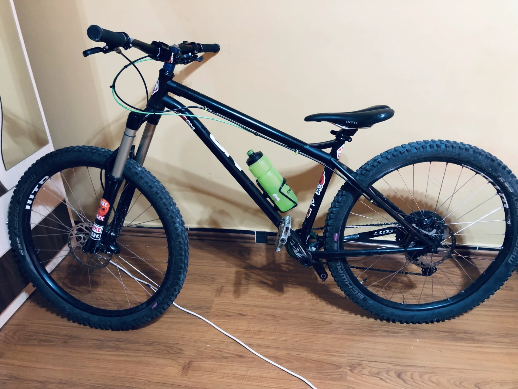 1. Hardtail MTB (cadru M) Ns Bikes