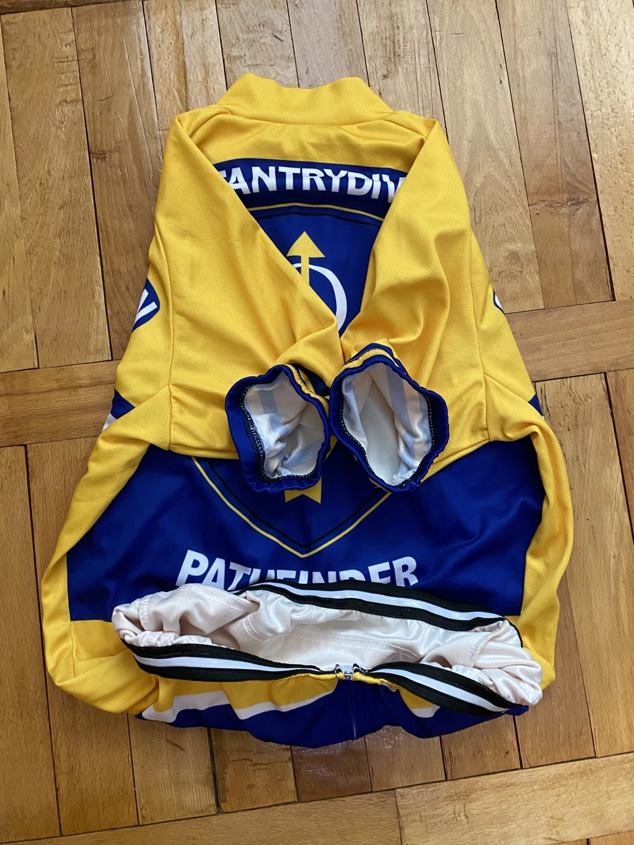 1. Tricou Pathfinder L