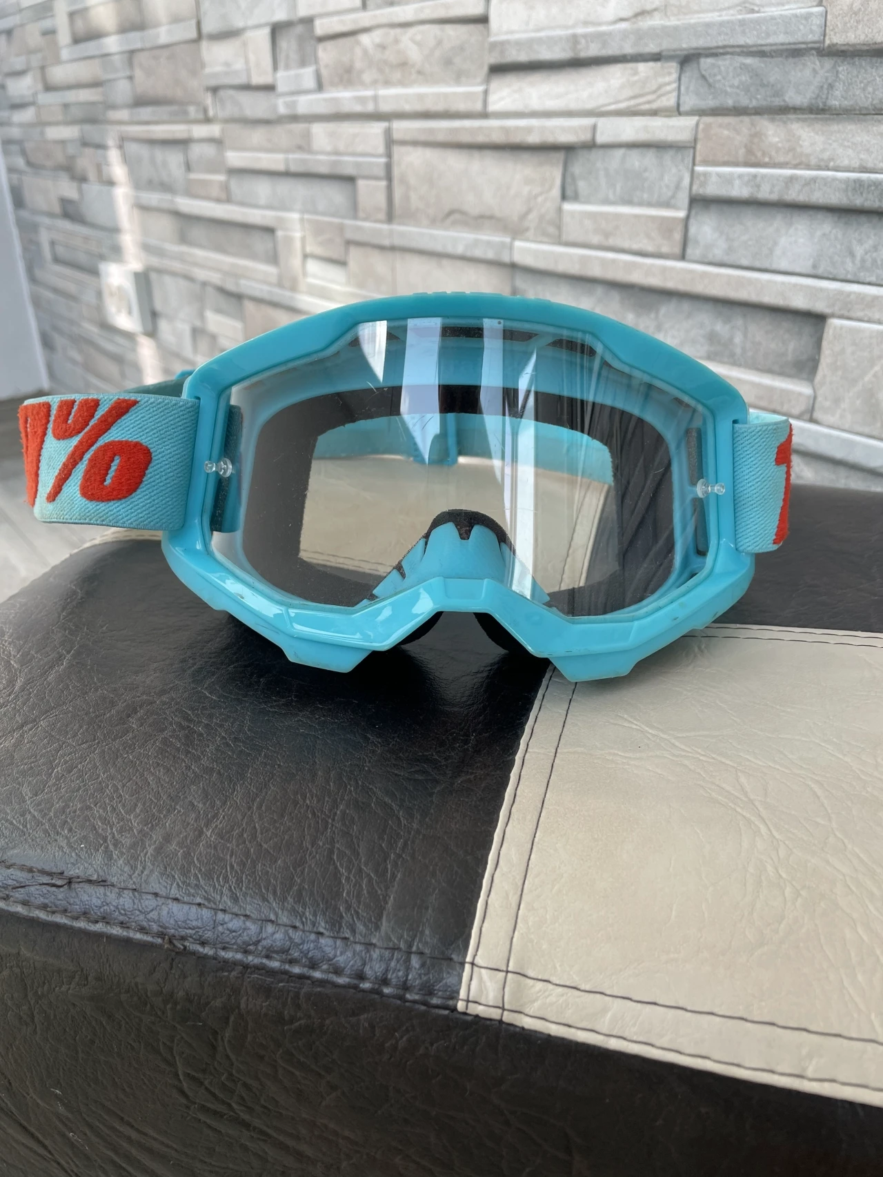 1. Vand casca Full Face Bell + ochelari 100%