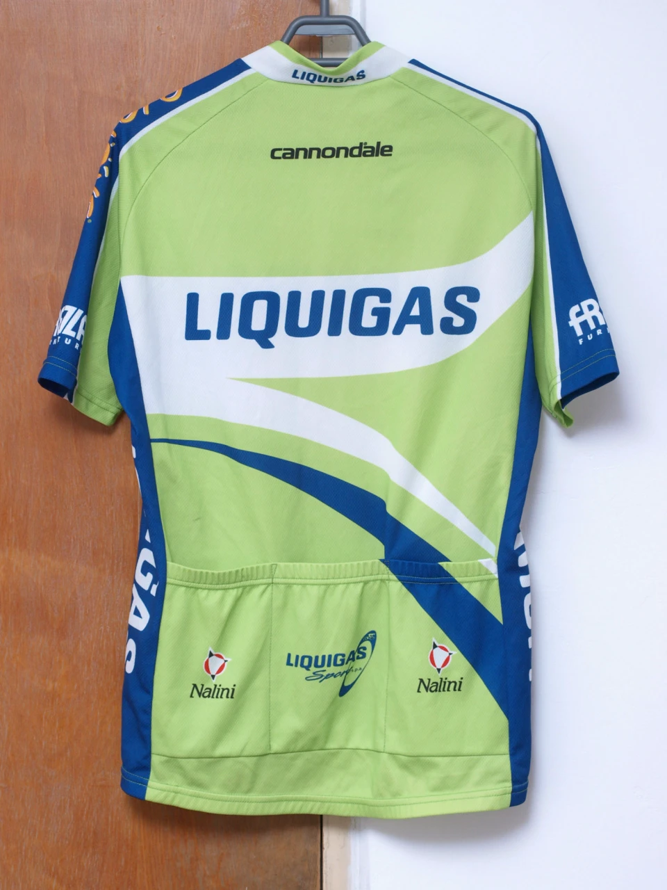 1. Tricou Nalini Liquigas L