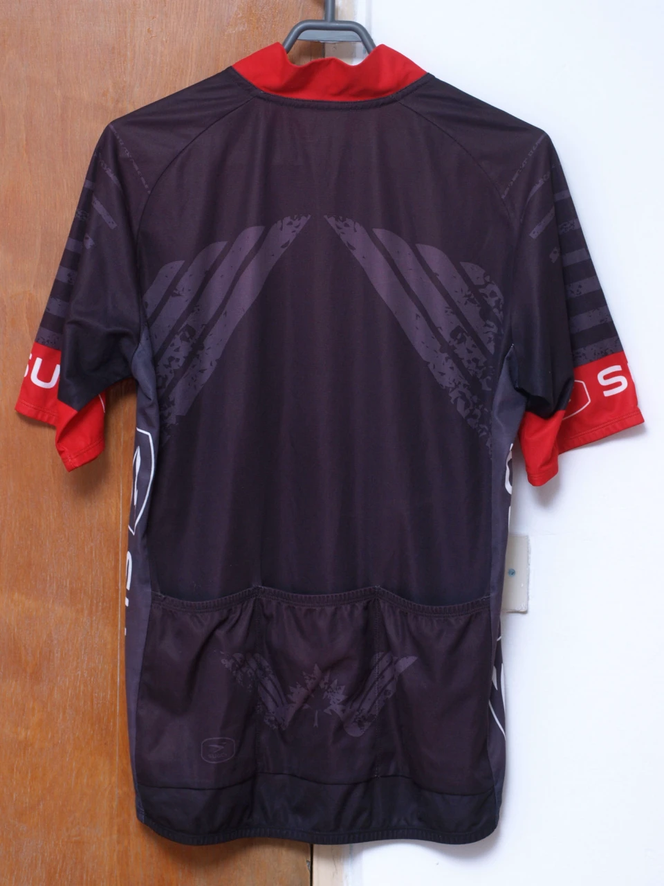1. Tricou Sugoi L
