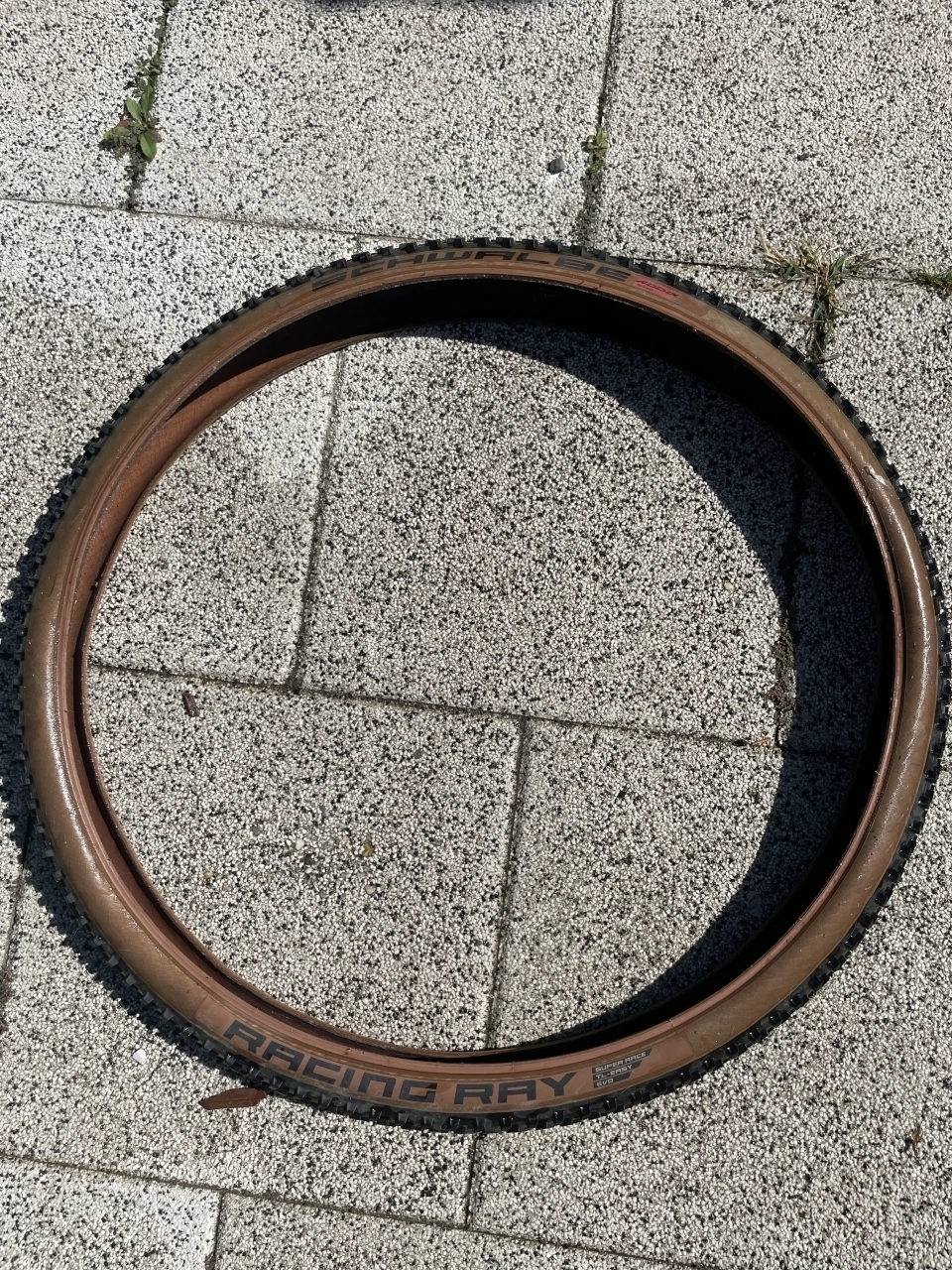 1. Cauciuc Schwalbe Racing Ray 29x2.1