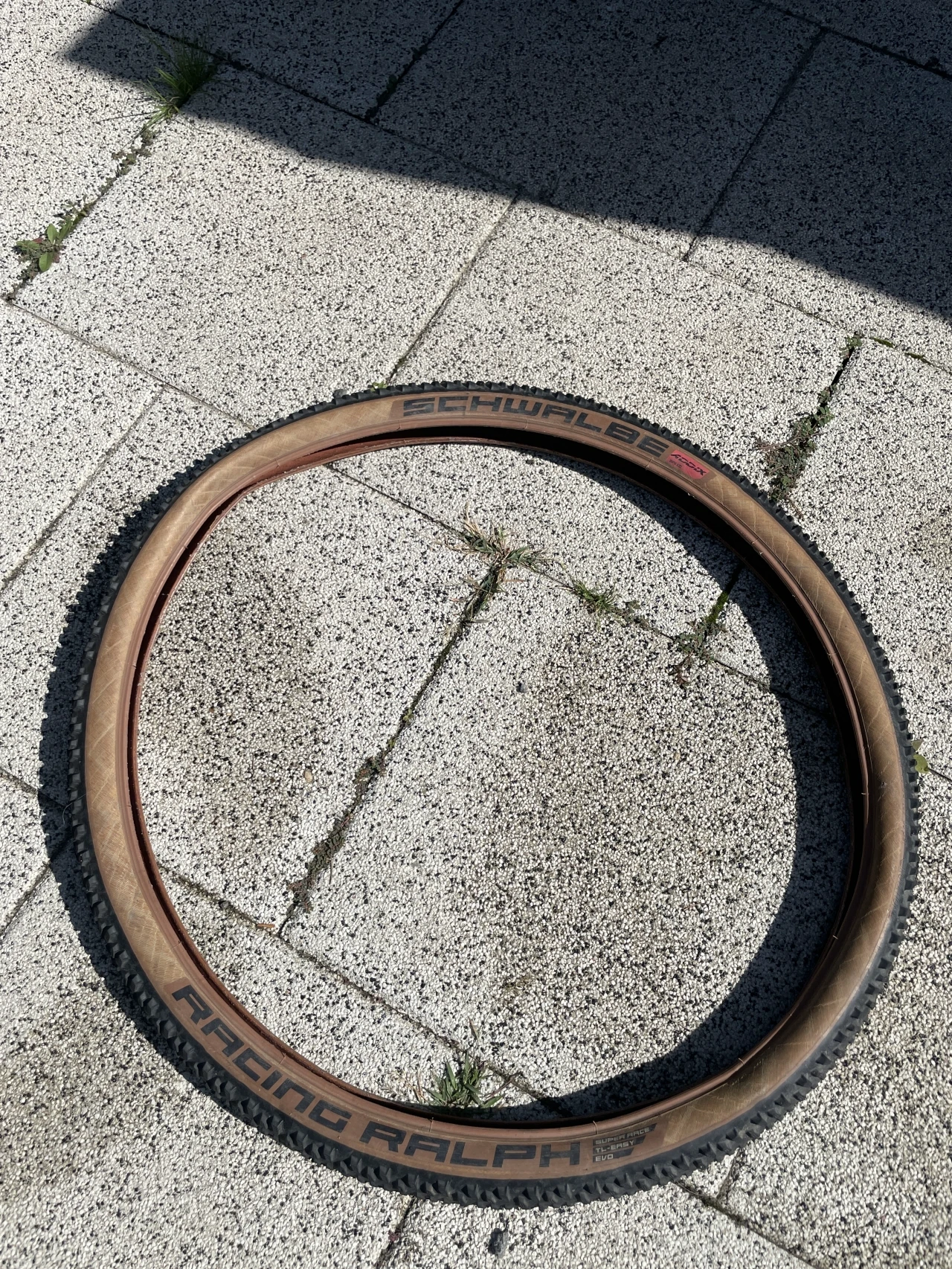 1. Cauciuc Schwalbe Racing Ralph 29x2.1