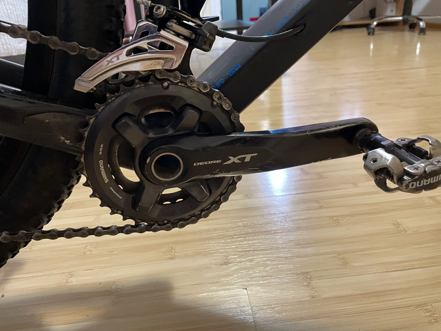 1. Cube Reaction C:62 Pro / Race custome 17" M