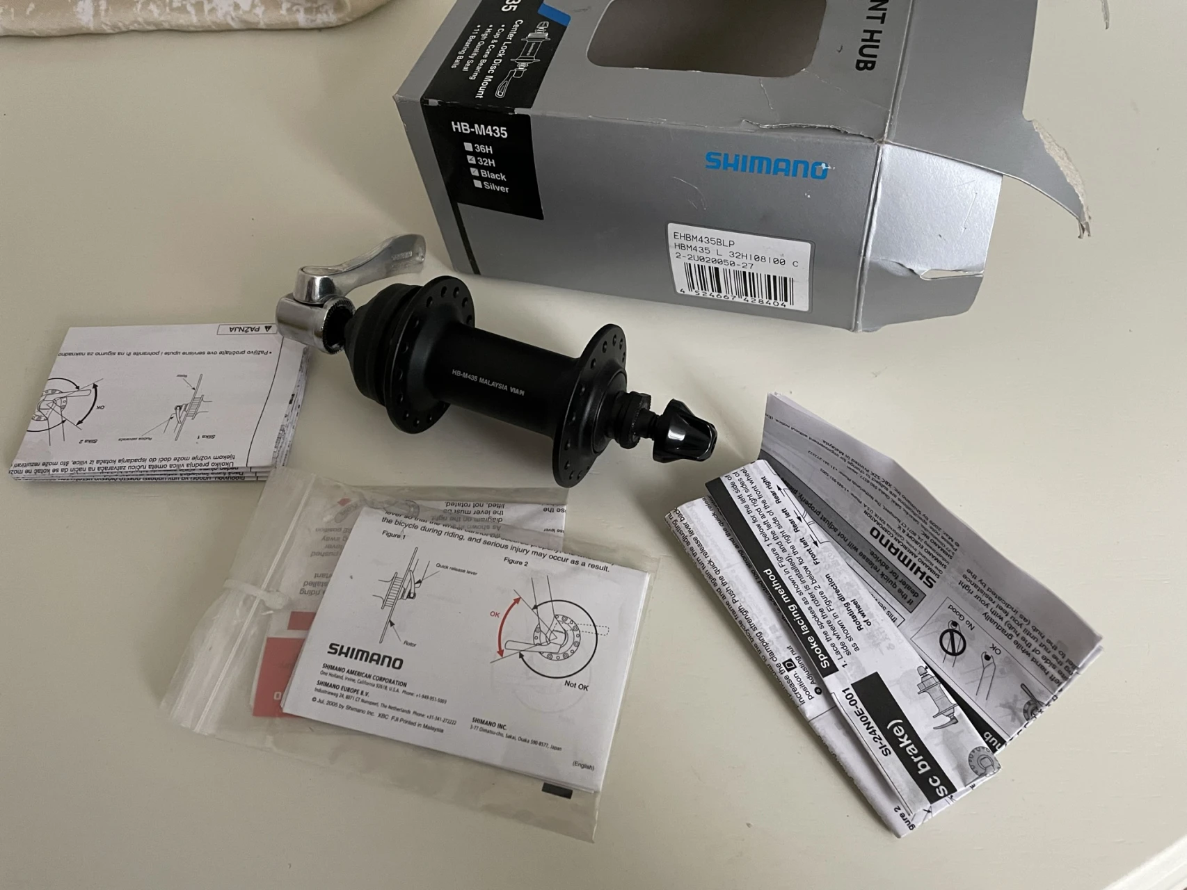 3. Butuc fata mountain bike Shimano HB-M435