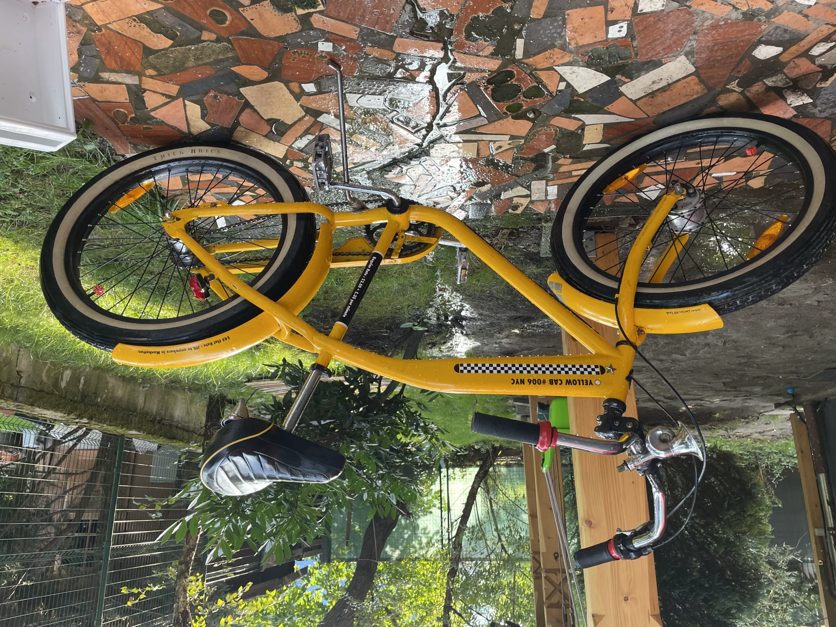 1. Bicicleta, cruiser, Felt